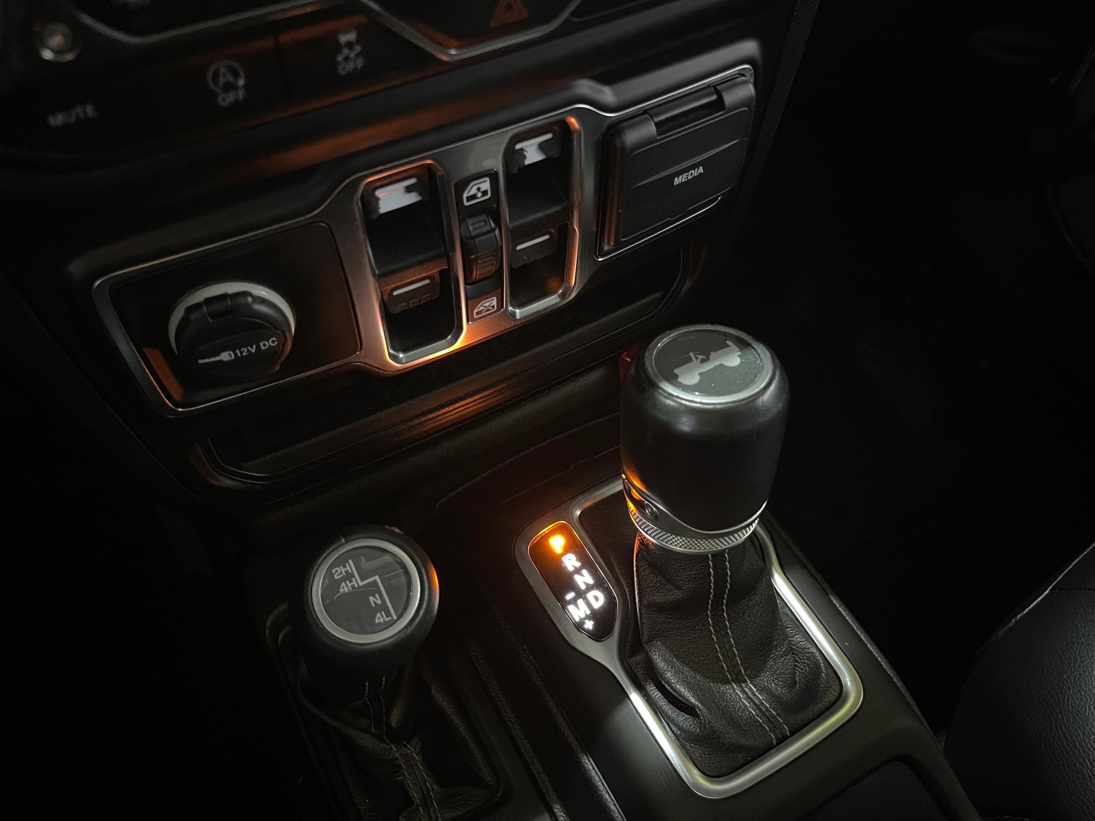 Jeep Wrangler Unlimited Sahara 2021
