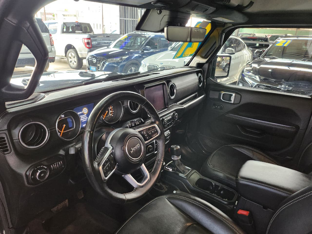 Jeep Wrangler Unlimited Sahara 2021