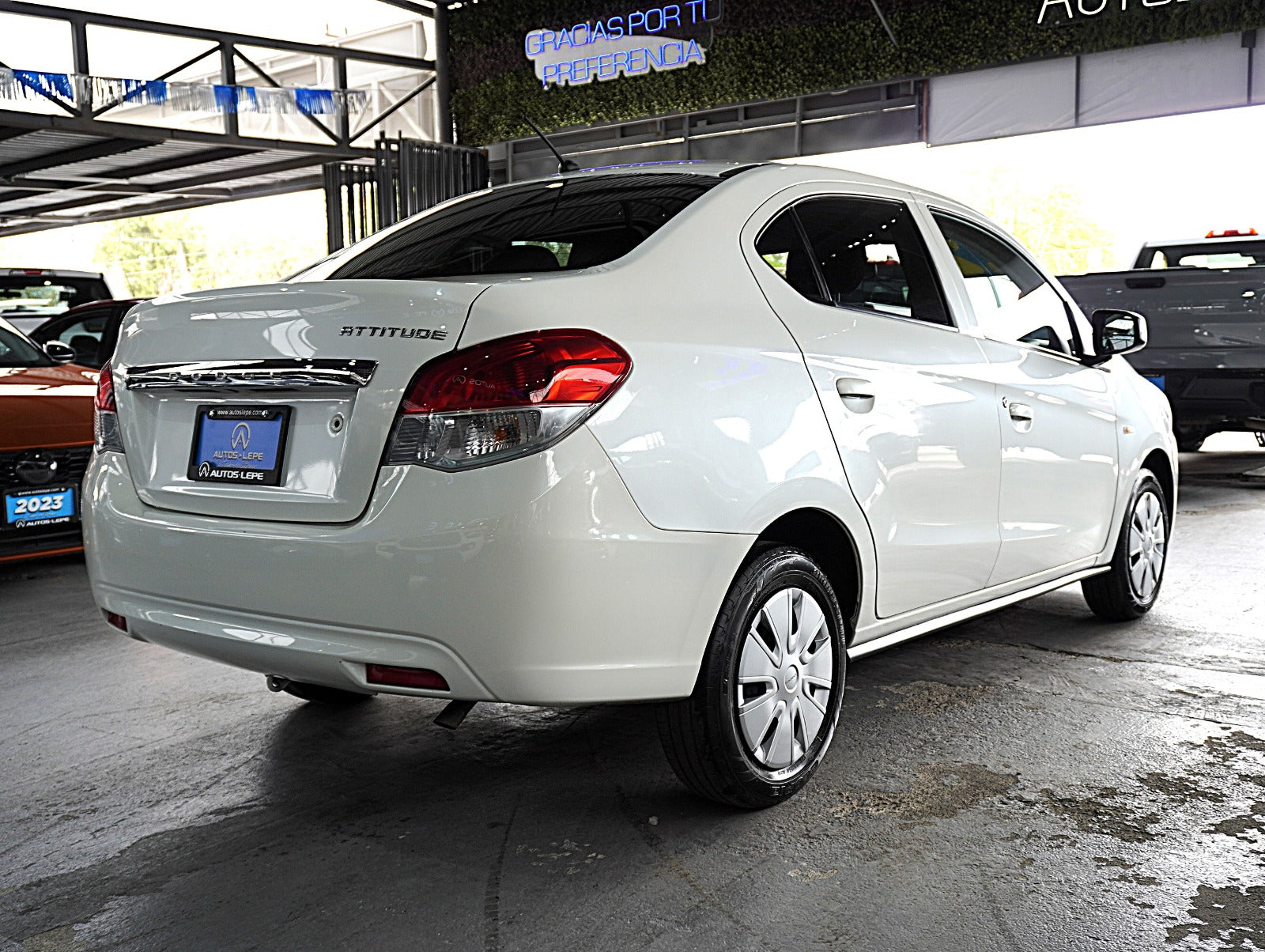 Dodge Attitude SXT 2022