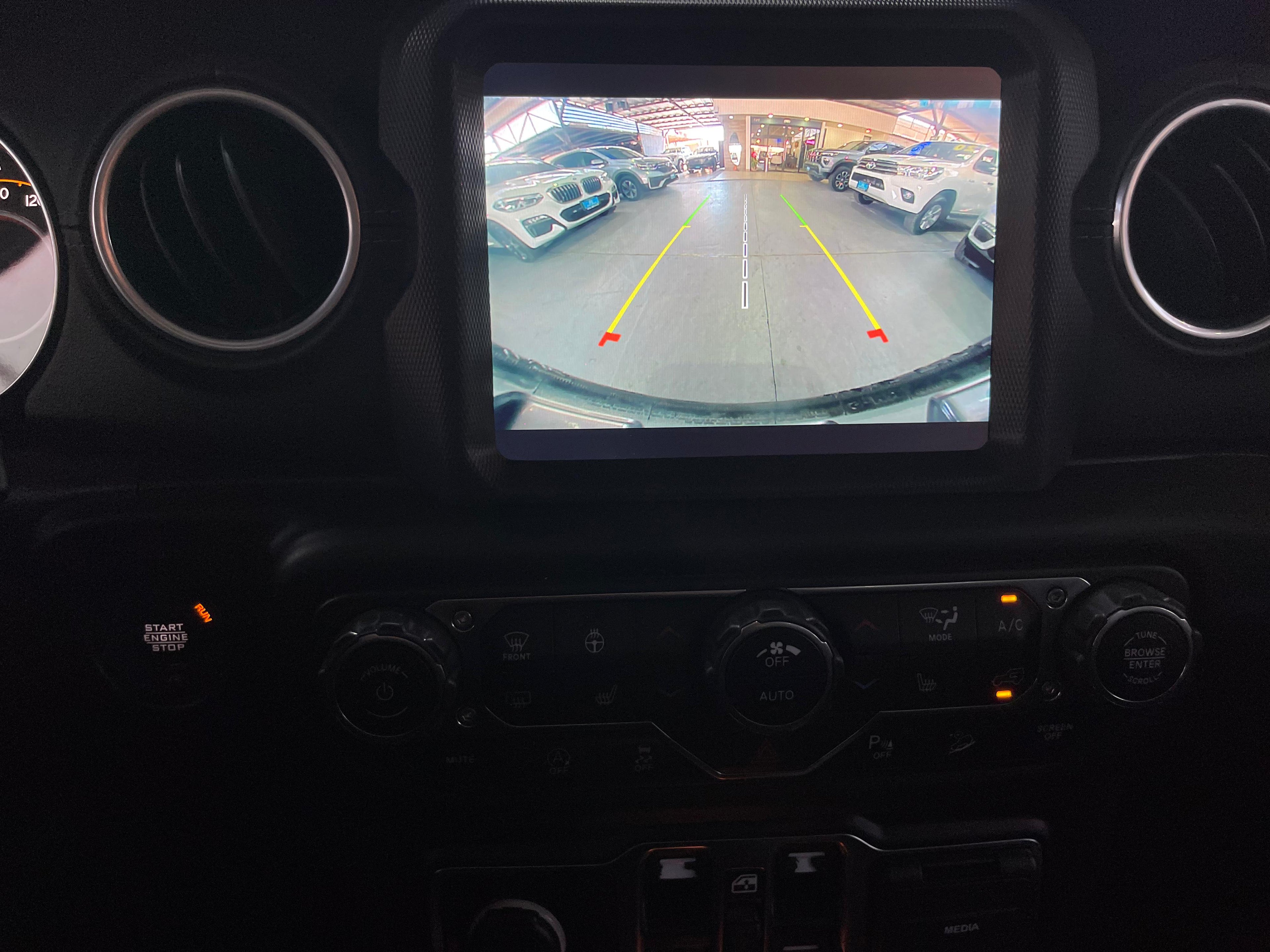 Jeep Wrangler Unlimited Sahara 2021