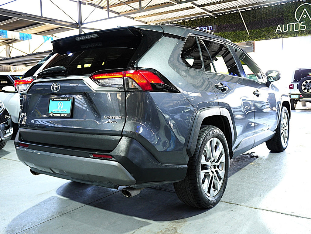 Toyota RAV4 Limited 2021