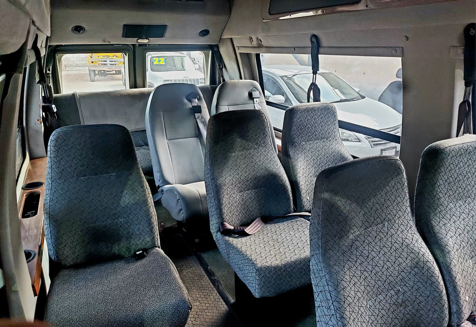 Ford Trucks Econoline 2008 (Importada) 🚐✨