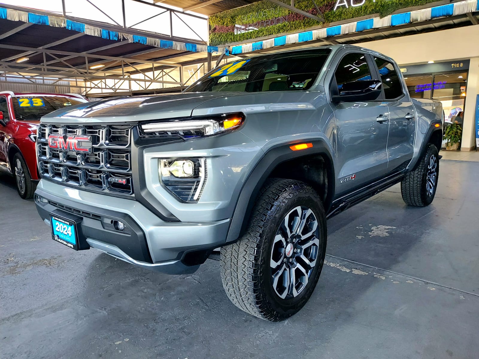GMC Canyon AT4 2024