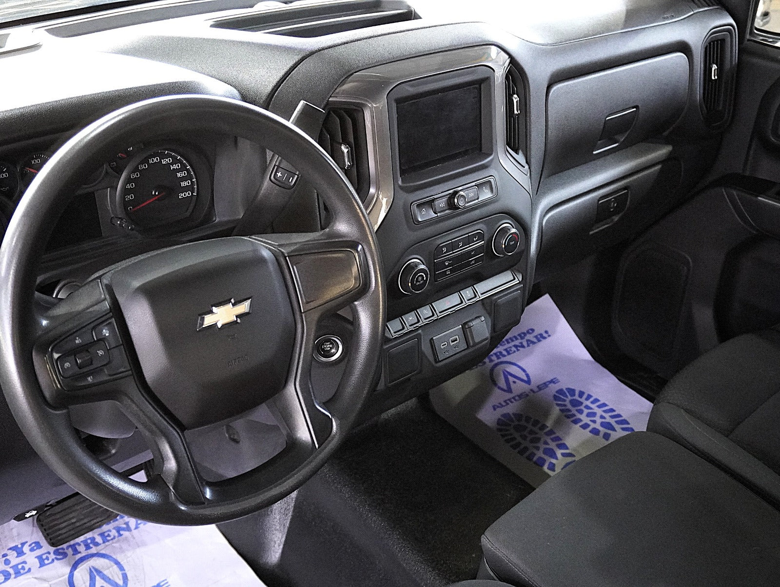 Chevrolet Silverado 4x4 2024 🛻✨