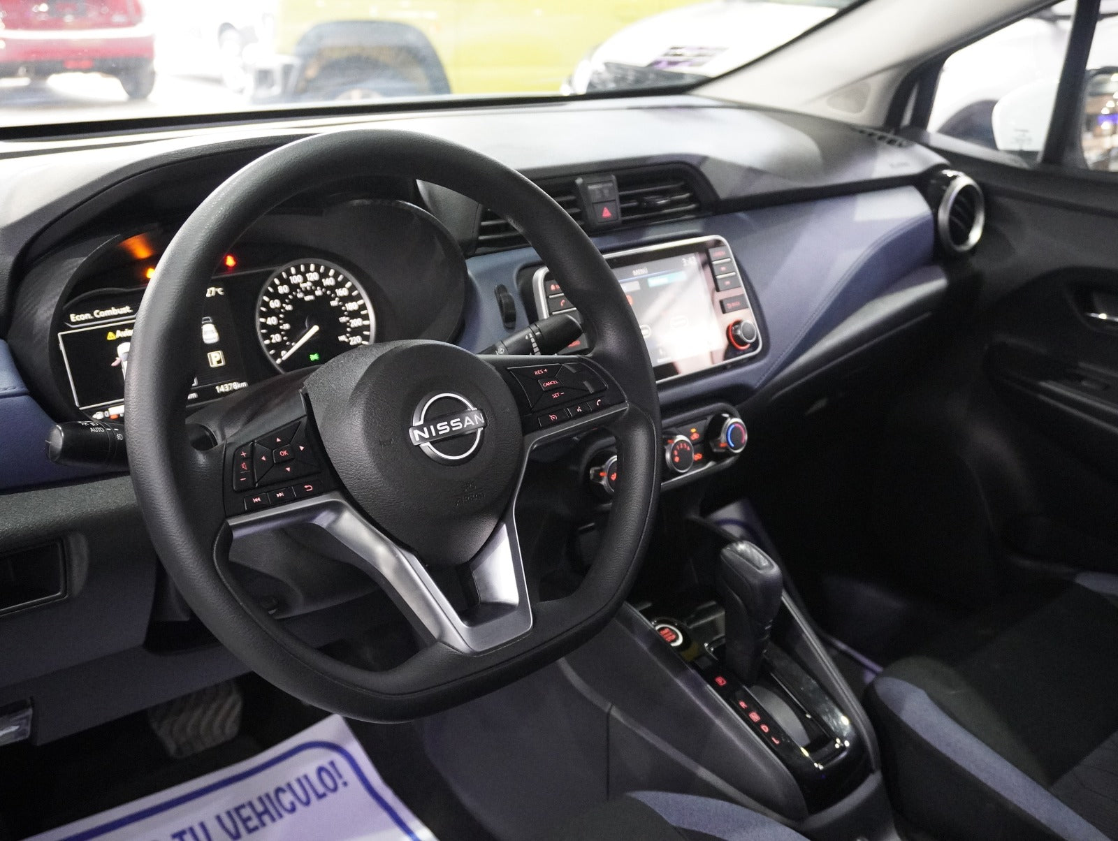 Nissan Versa Advance 2025