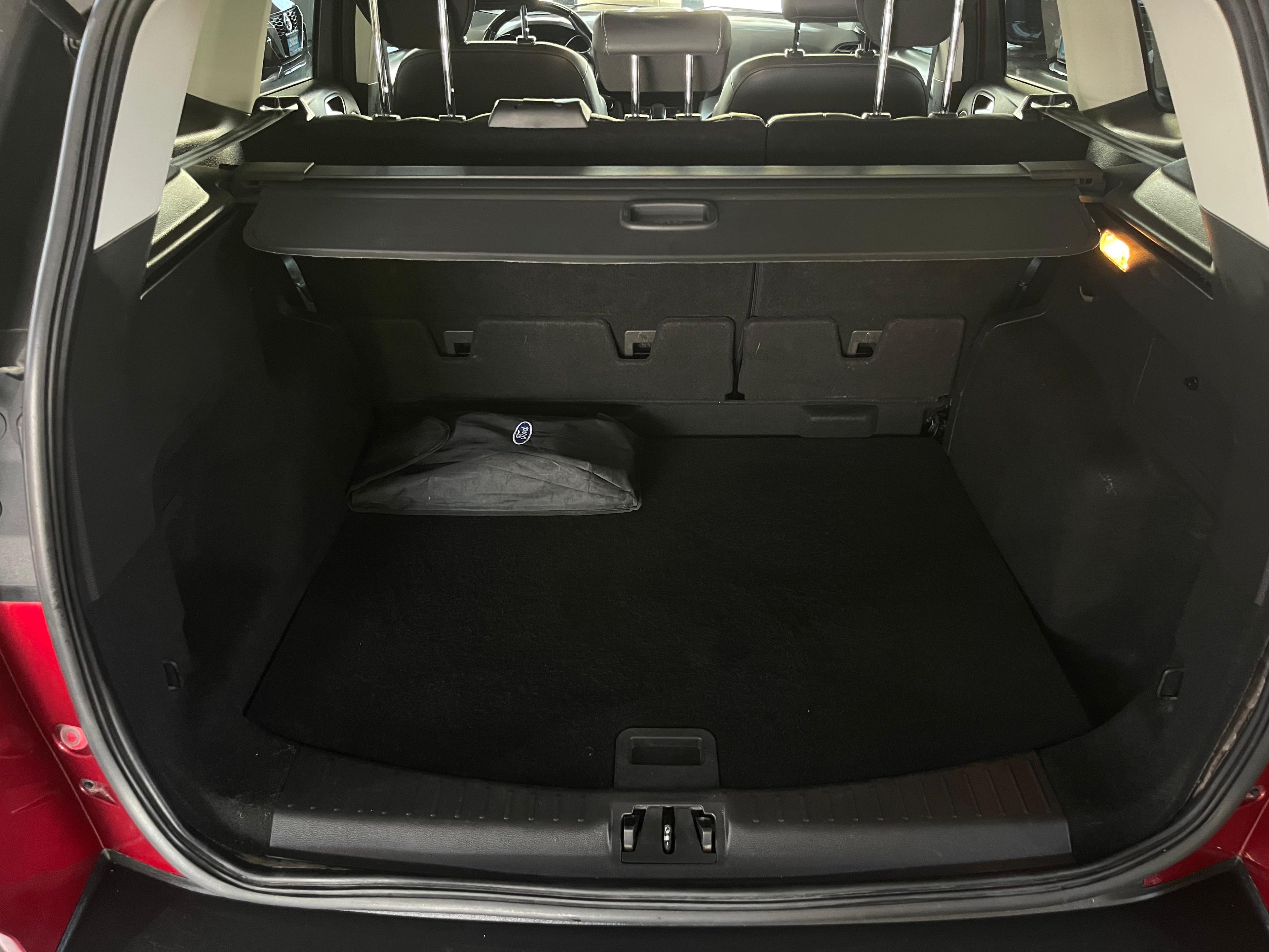 Ford Escape Trend Advance 2018