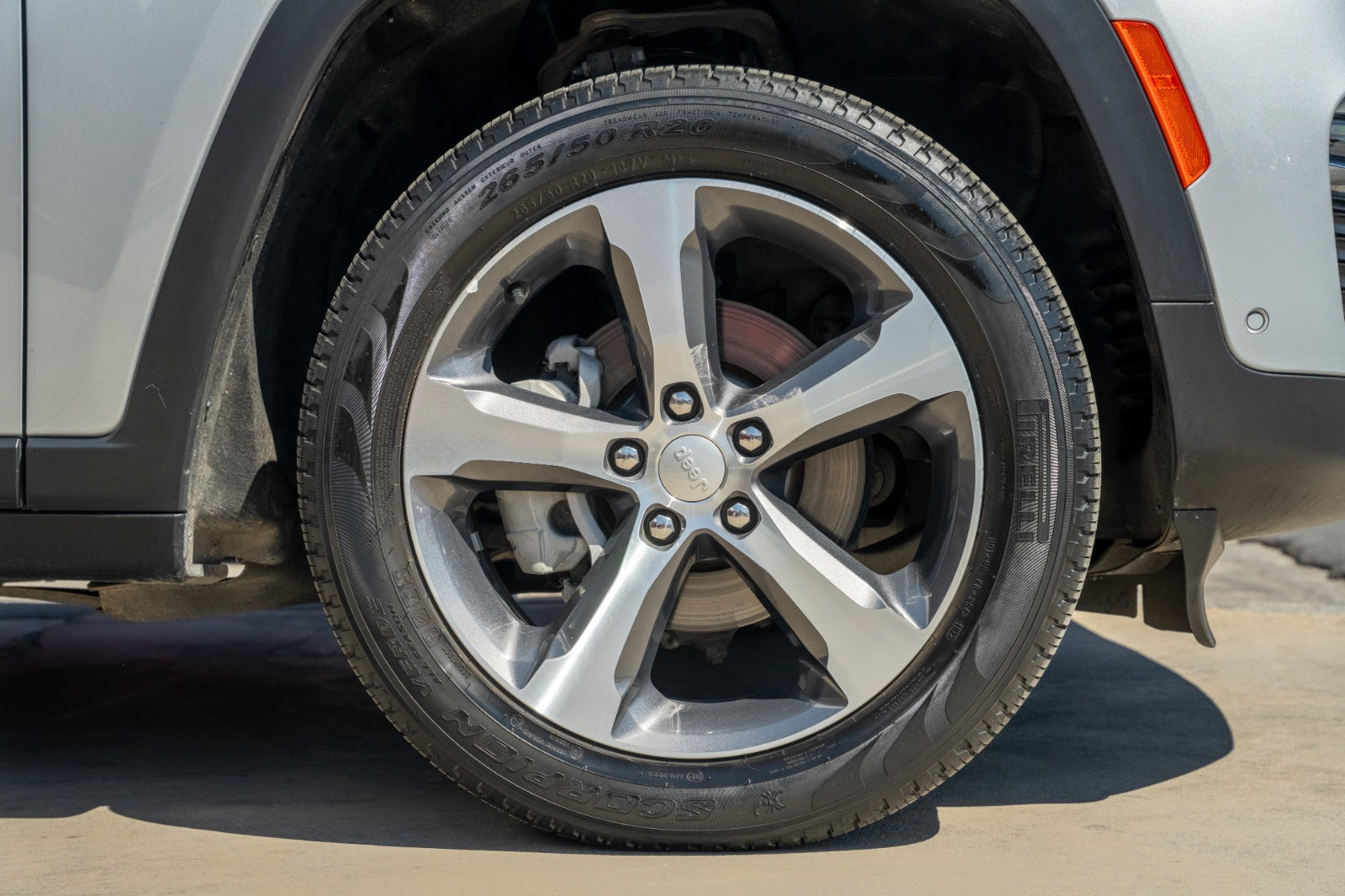 Jeep Grand Cherokee Limited 2023