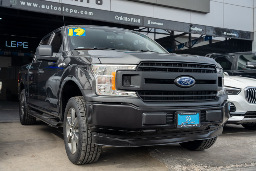 Ford F-150 XL 4X2 Super Crew 2019