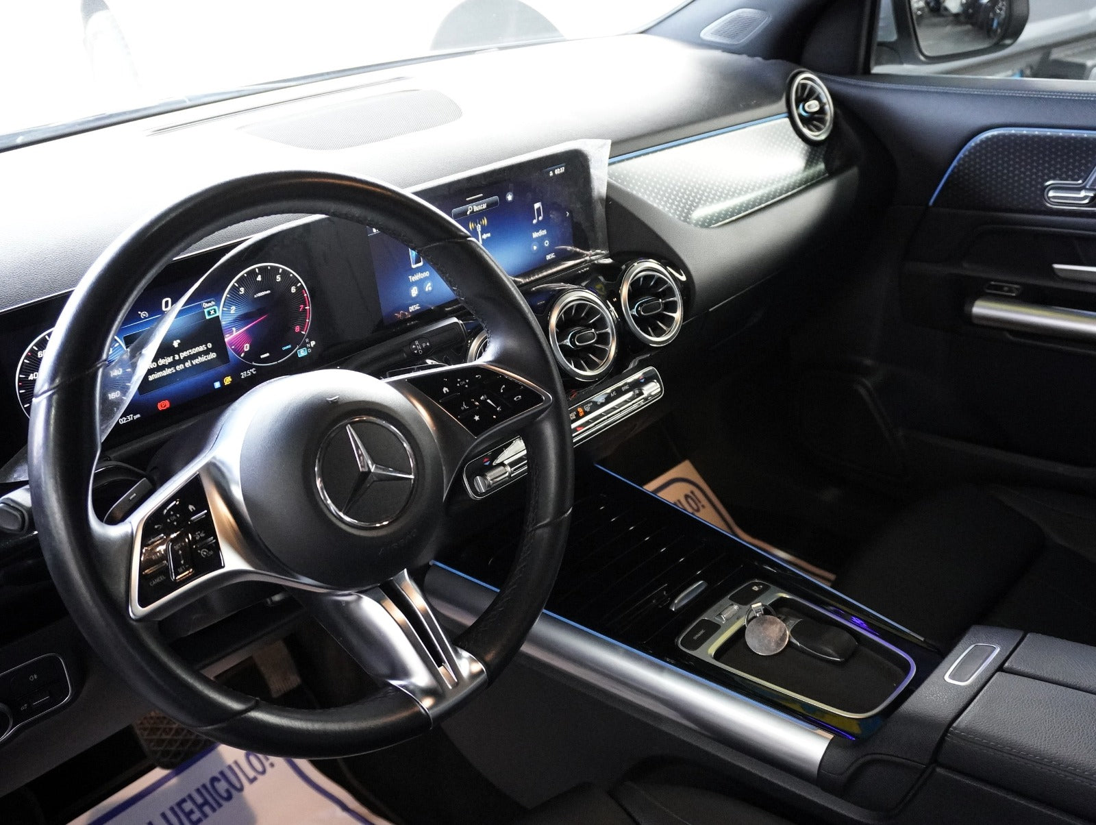 🚙✨Mercedes-Benz GLA 200 2025 🚙✨