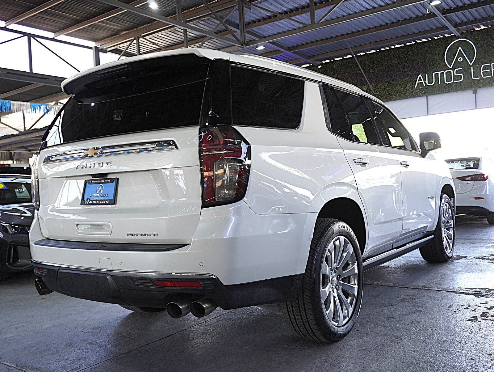 Chevrolet Tahoe Premier 2023