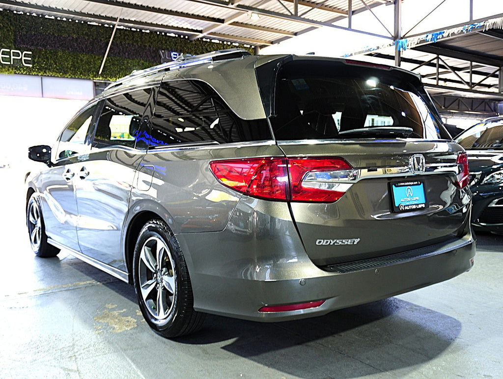 Honda Odyssey Touring 2019