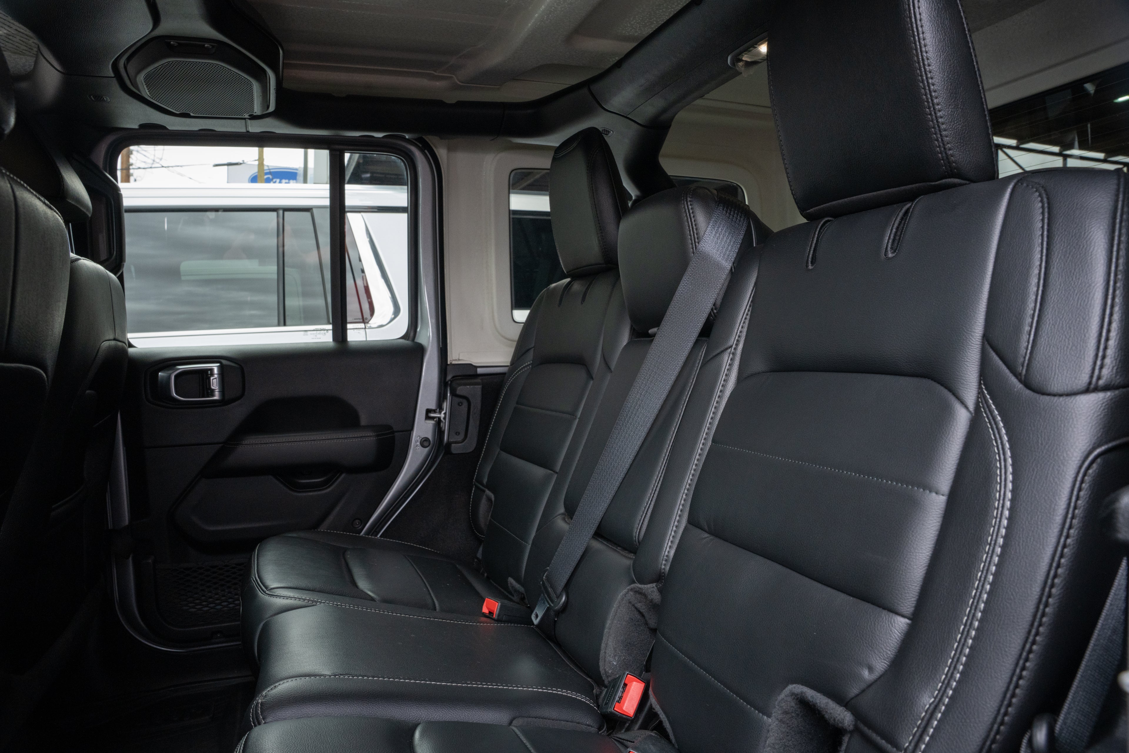 Jeep Wrangler Sahara 2021