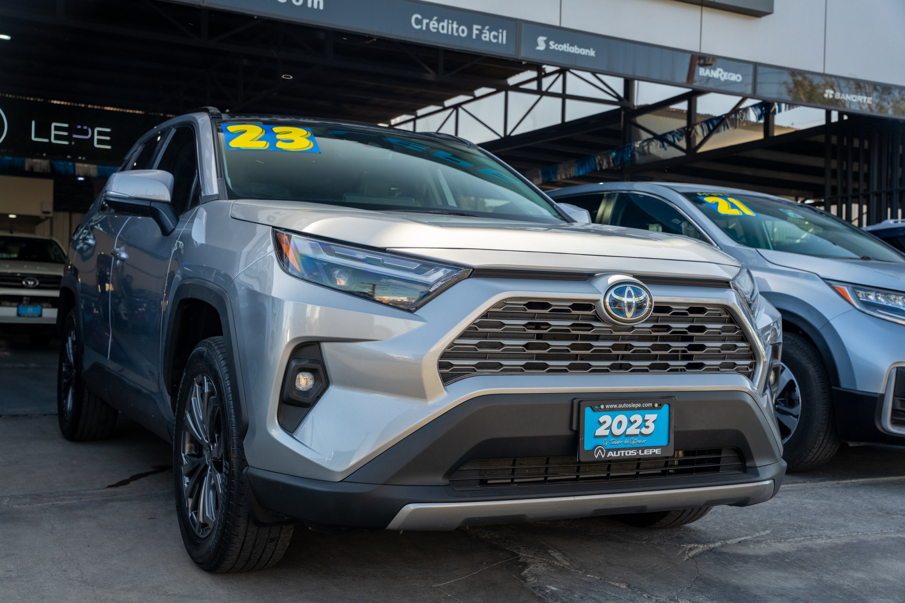 Toyota RAV4 Limited Hibrida 2023