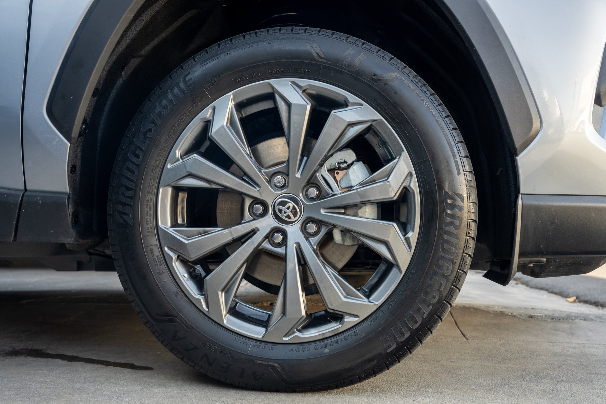 Toyota RAV4 Limited Hibrida 2023