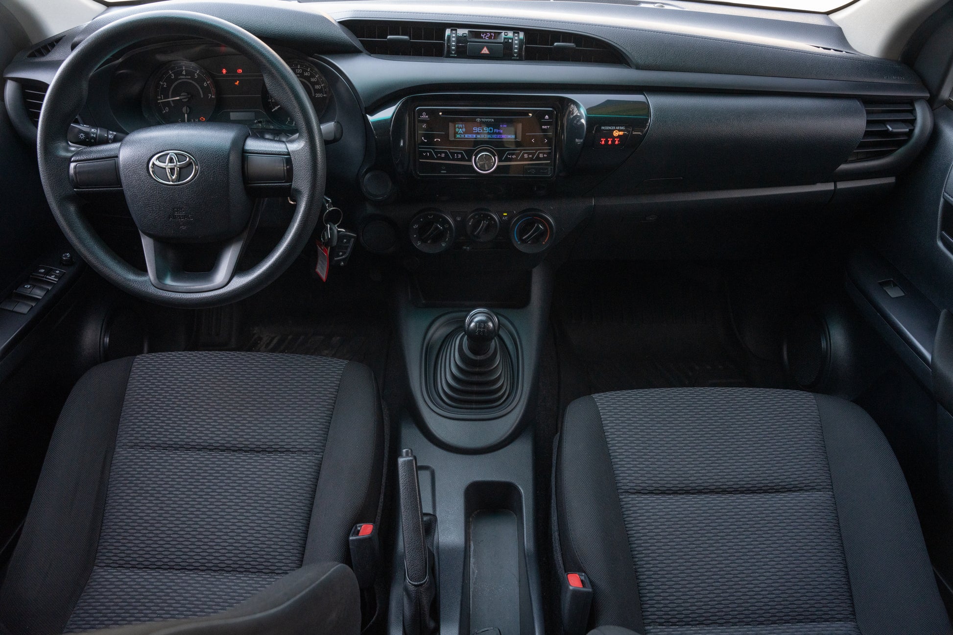 Toyota Hilux SR 2020