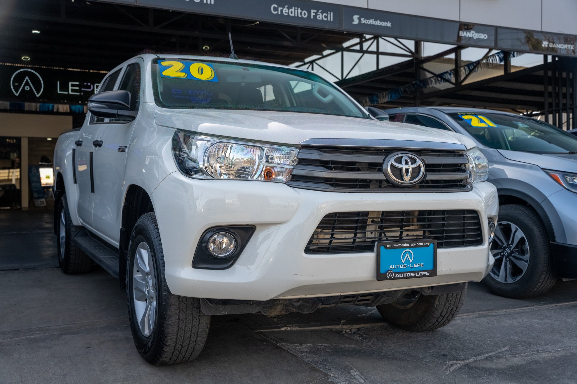 Toyota Hilux SR 2020