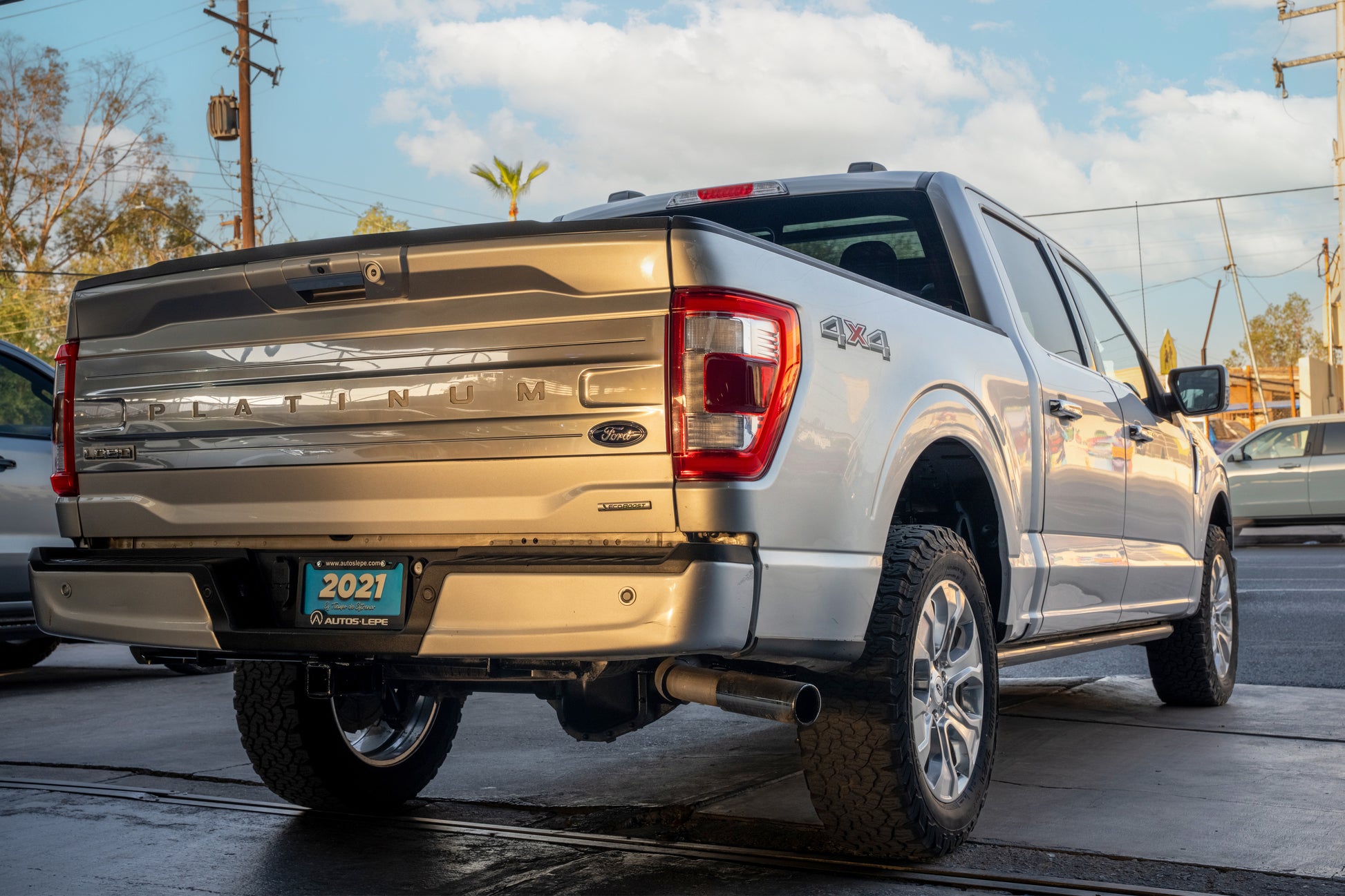 Ford Lobo Platinum 2021