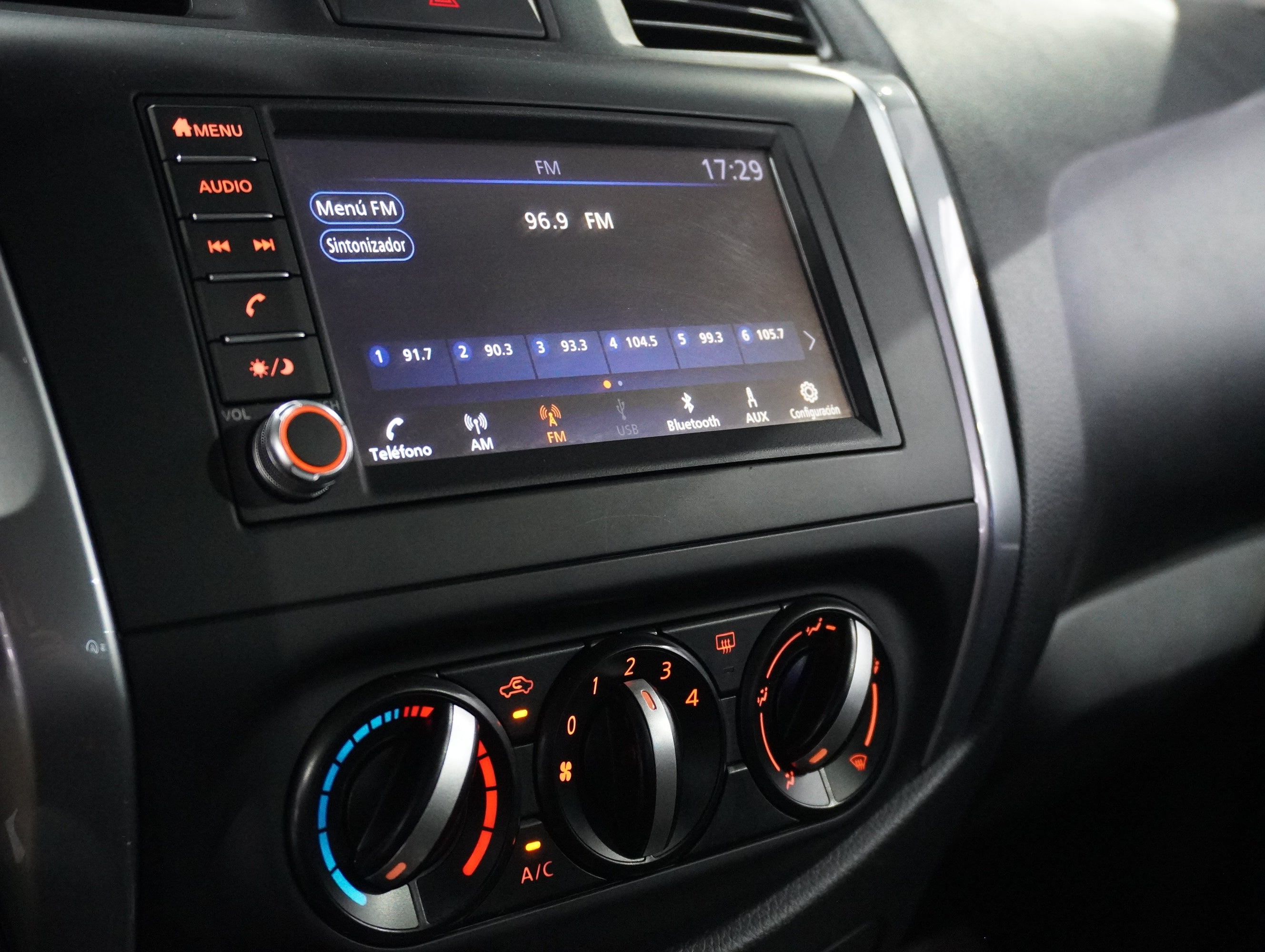 Nissan Frontier LE TA 2024