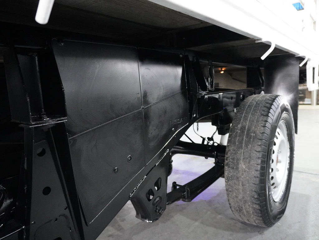 Nissan NP300 Estaca 2020