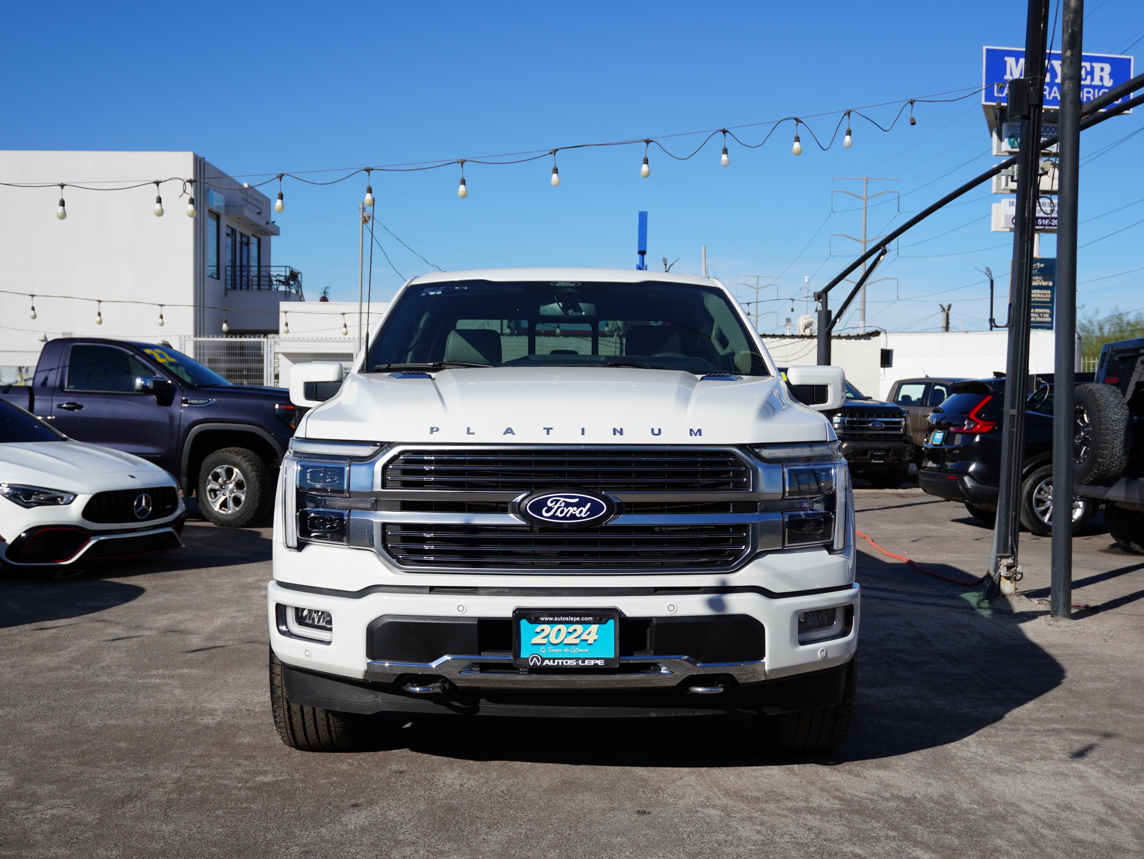 Ford Lobo Platinum 4x4 2024