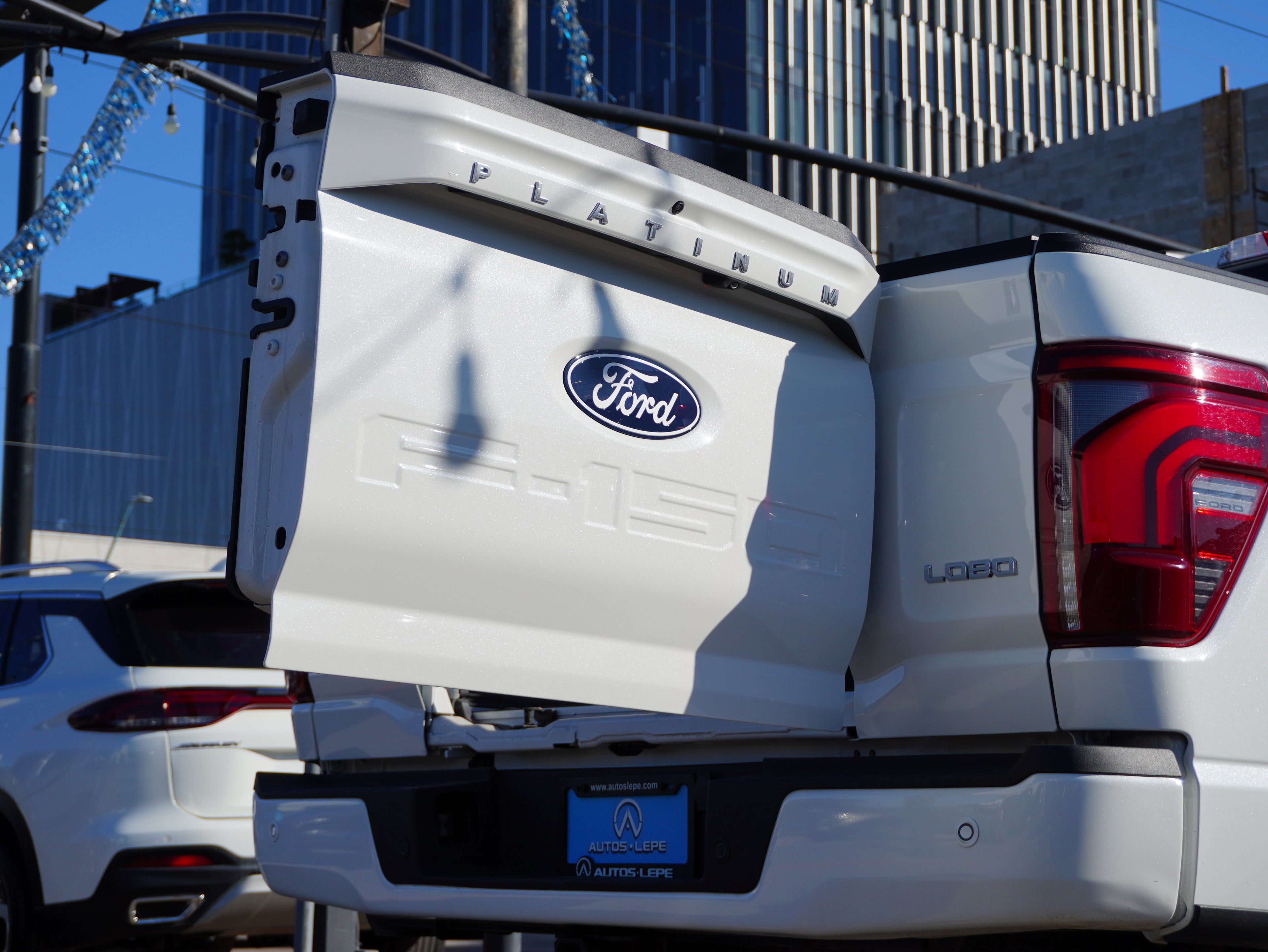 Ford Lobo Platinum 4x4 2024