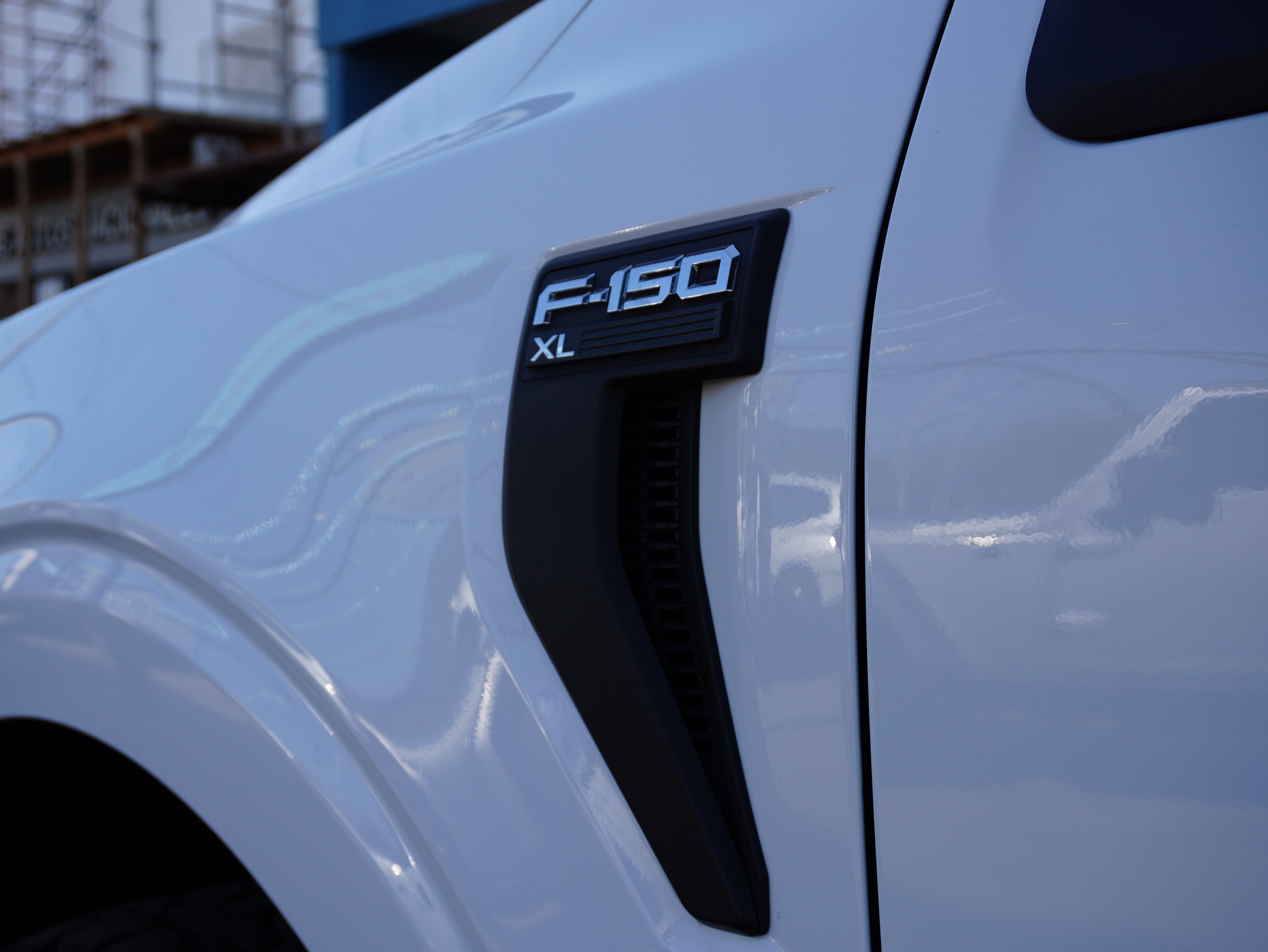 Ford F-150 XL 4X4 2023