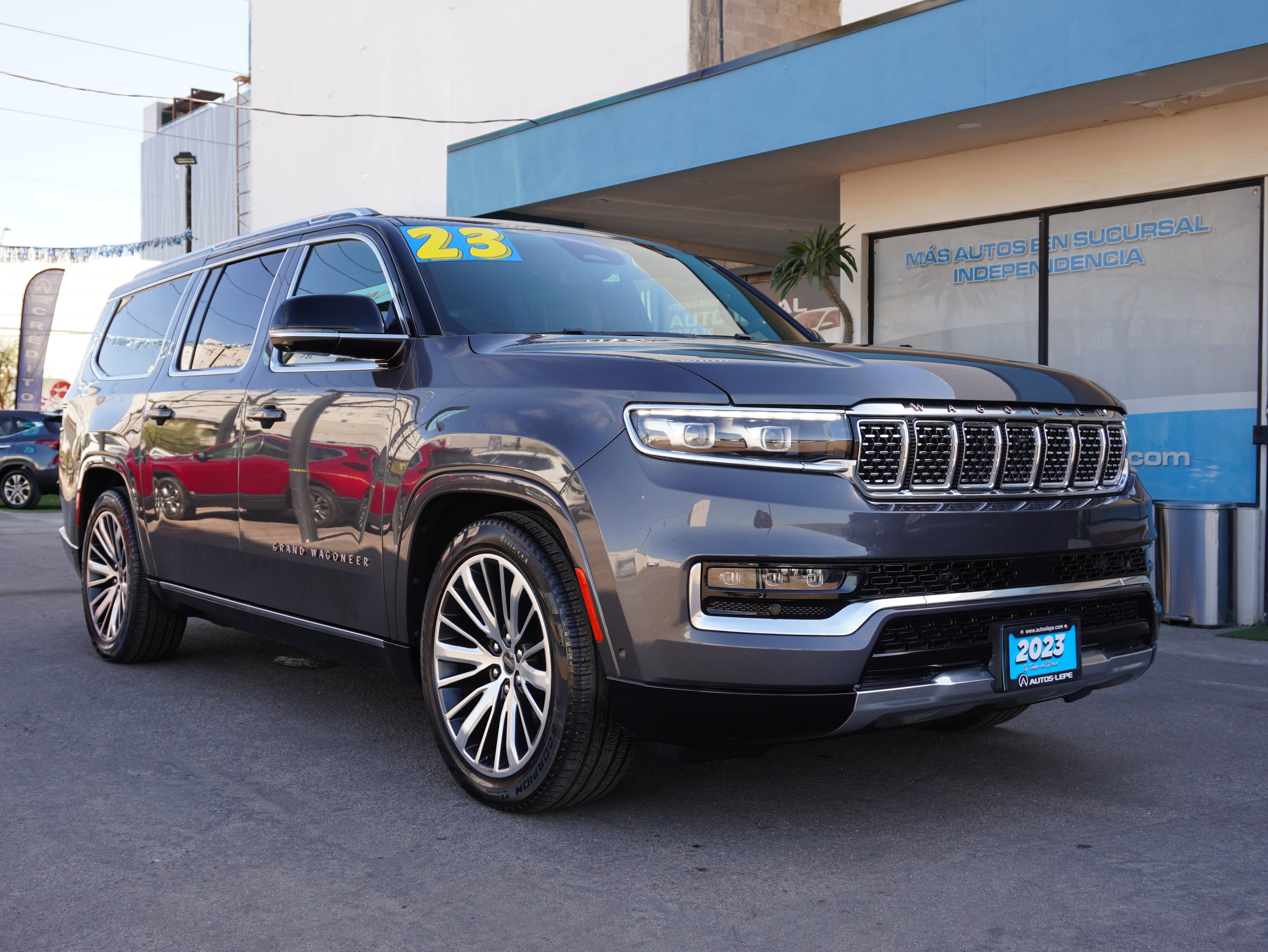 Jeep Grand Wagoneer 4x4 2023 Nacional