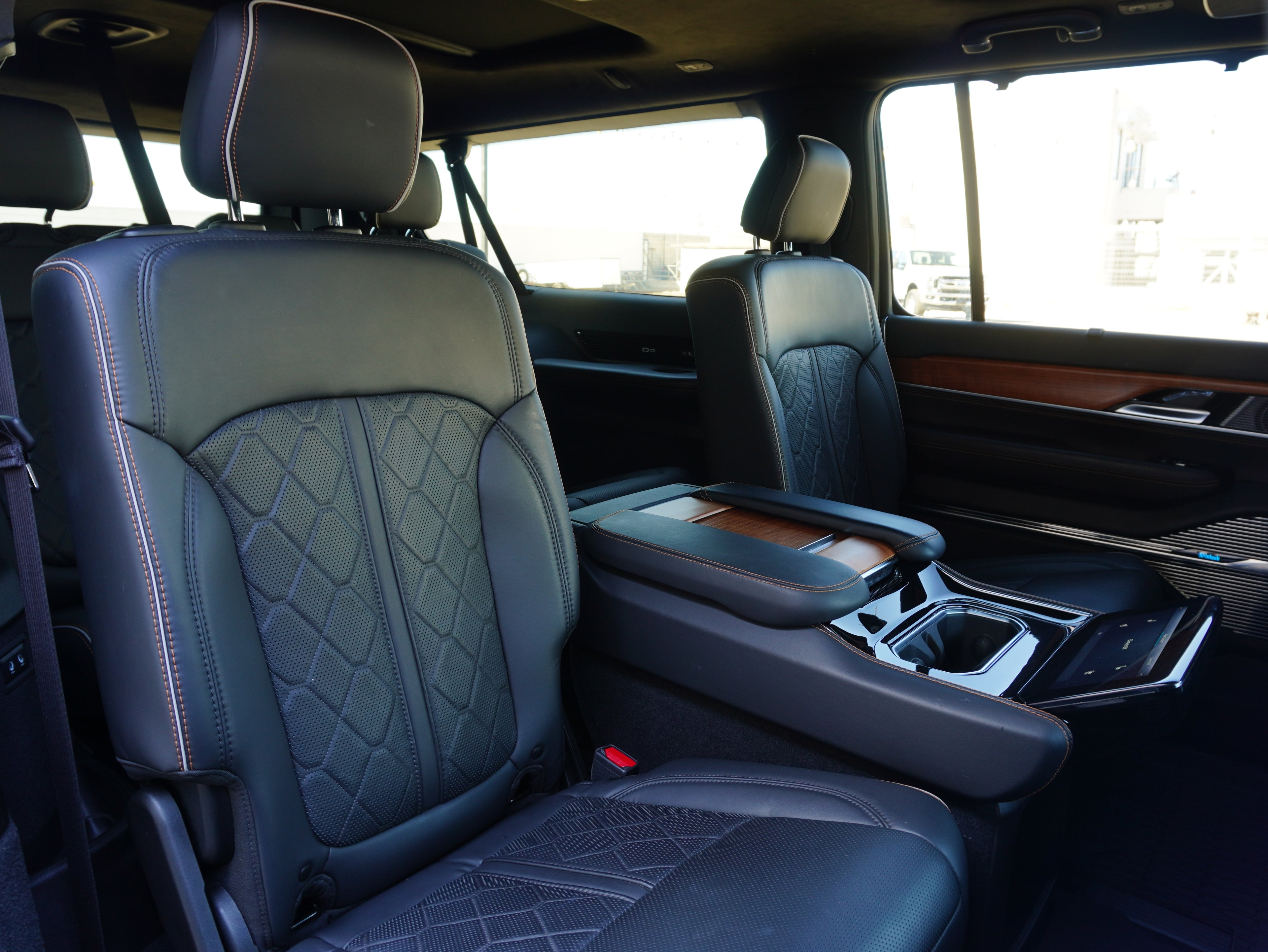 Jeep Grand Wagoneer 4x4 2023 Nacional