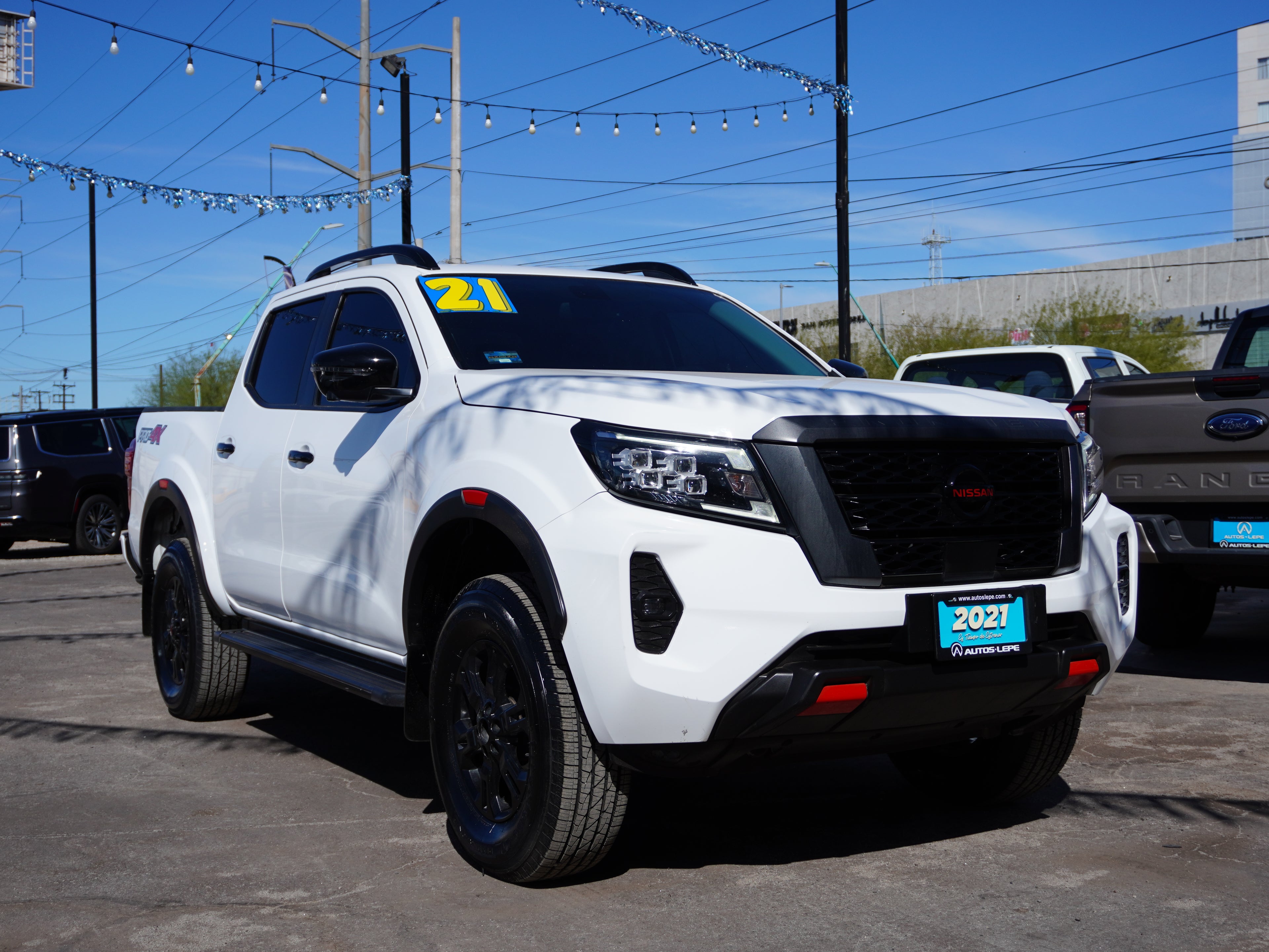 Nissan Frontier PRO4X 4x4 2021