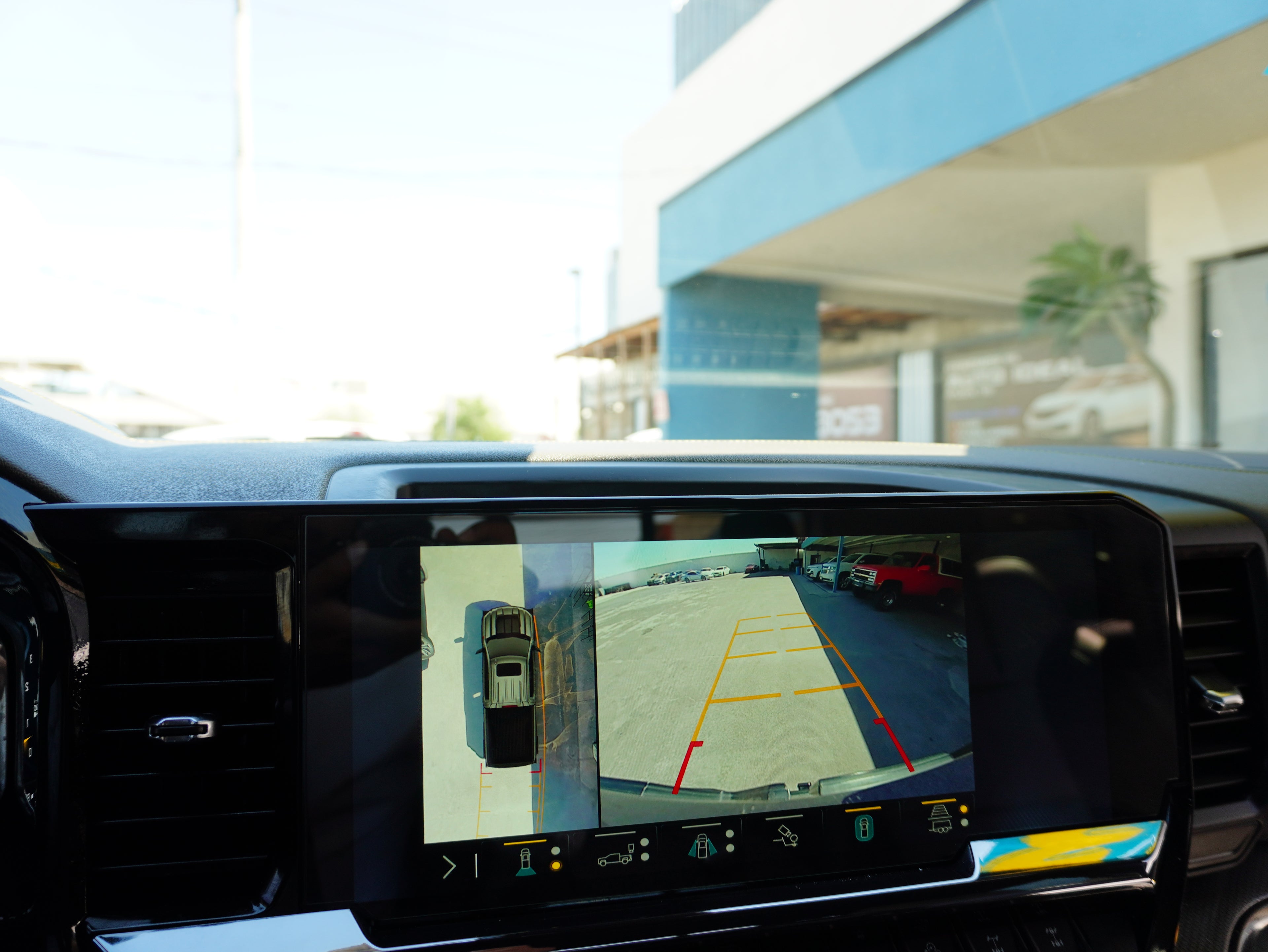 Chevrolet Cheyenne ZR2 4x4 2023 Nacional