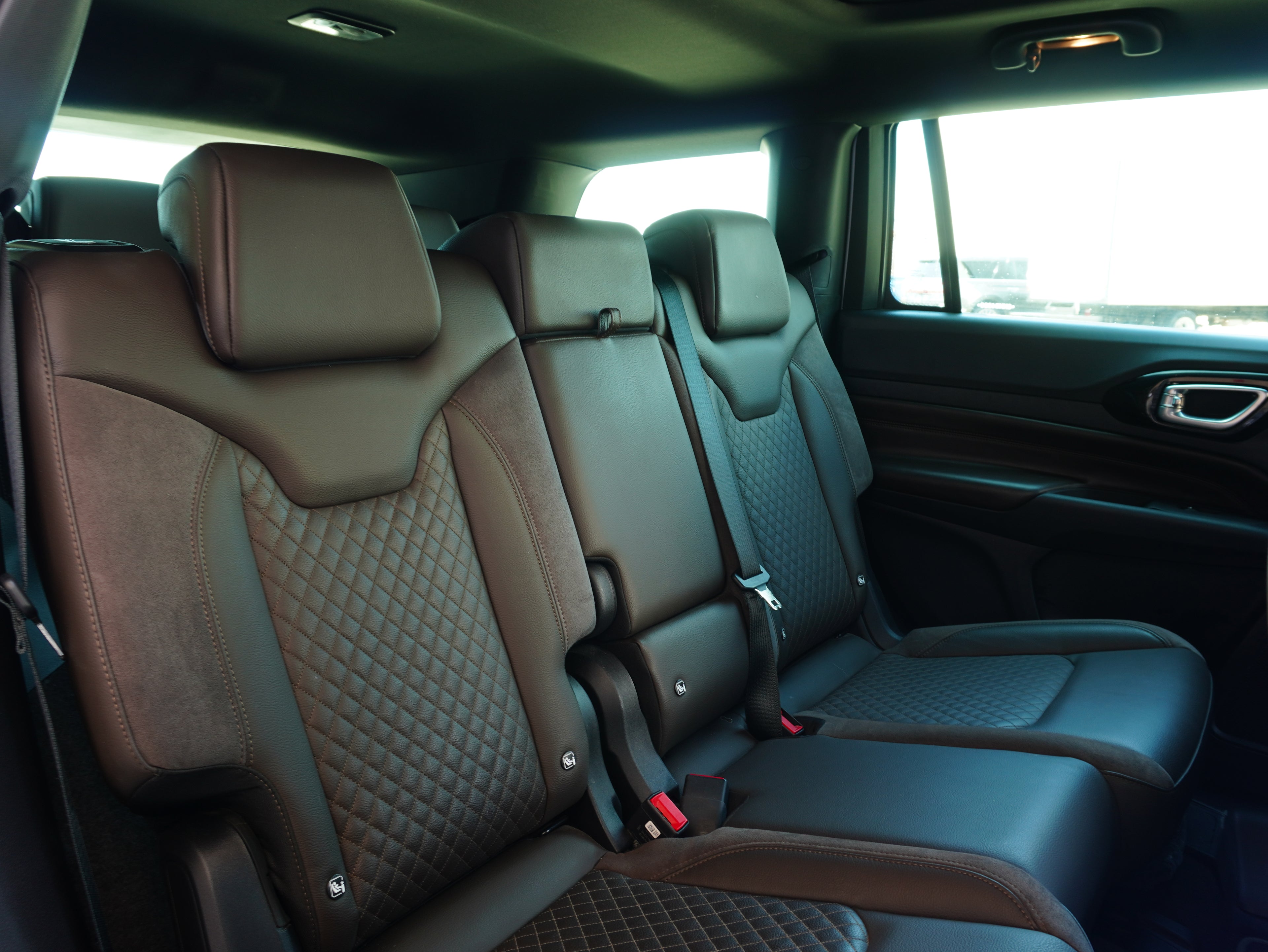 Jeep Commander Overlan 2025 Nacional