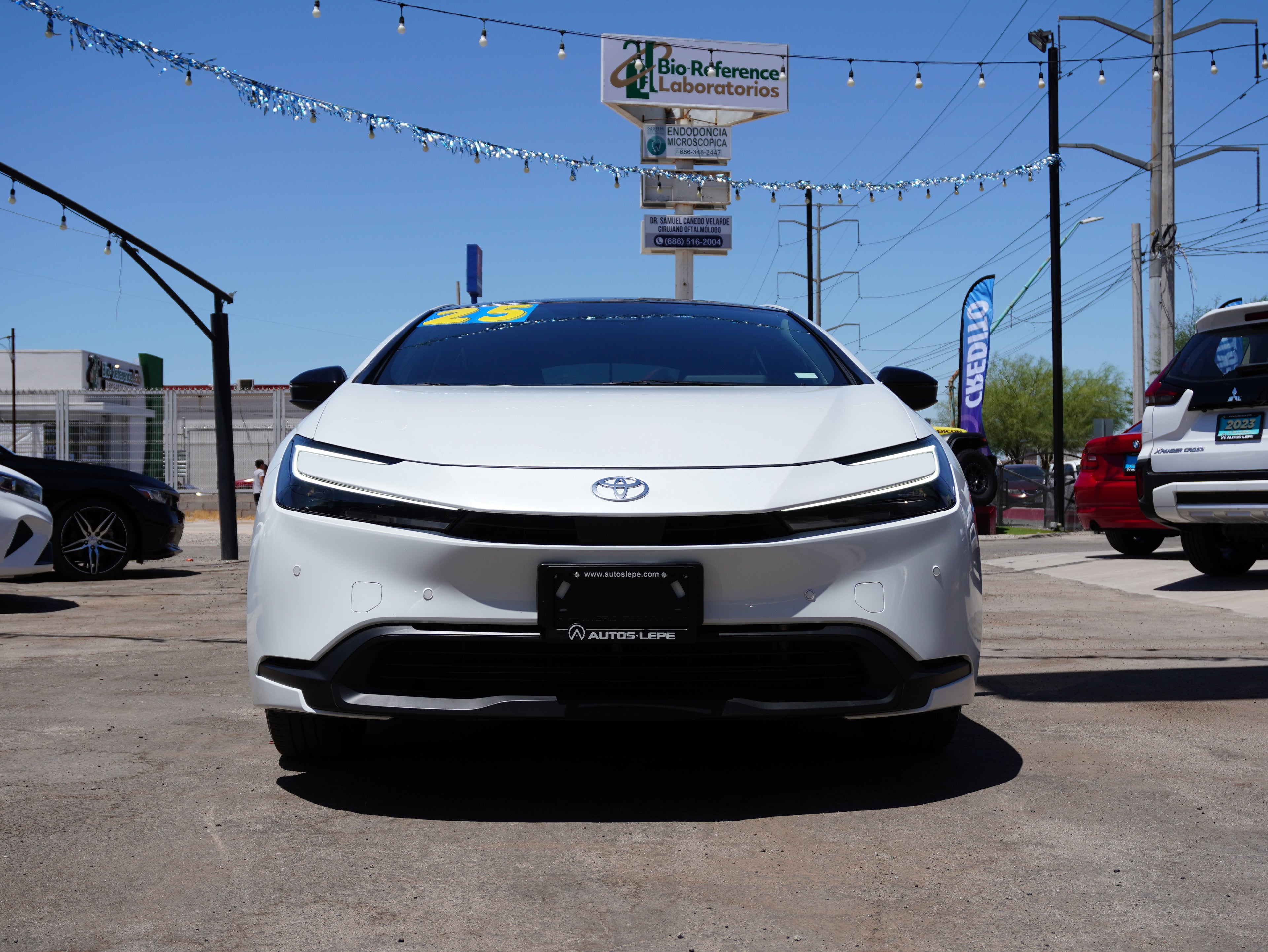 Toyota PRIUS Premium HEV 2025
