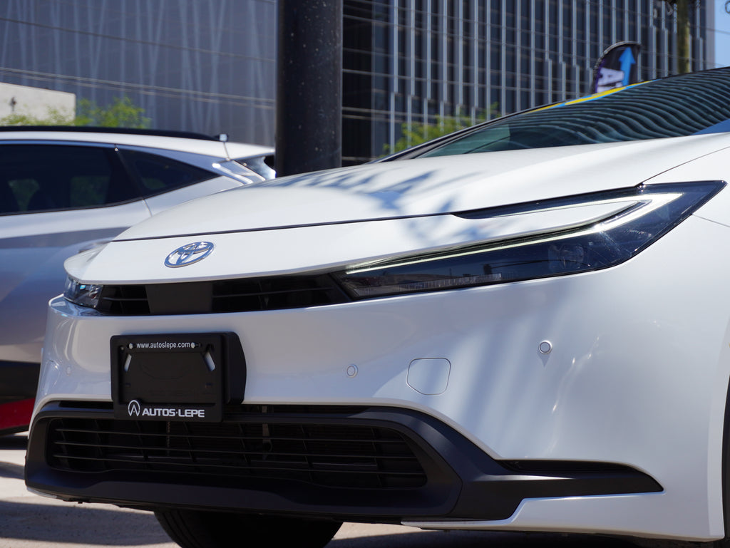 Toyota PRIUS Premium HEV 2025