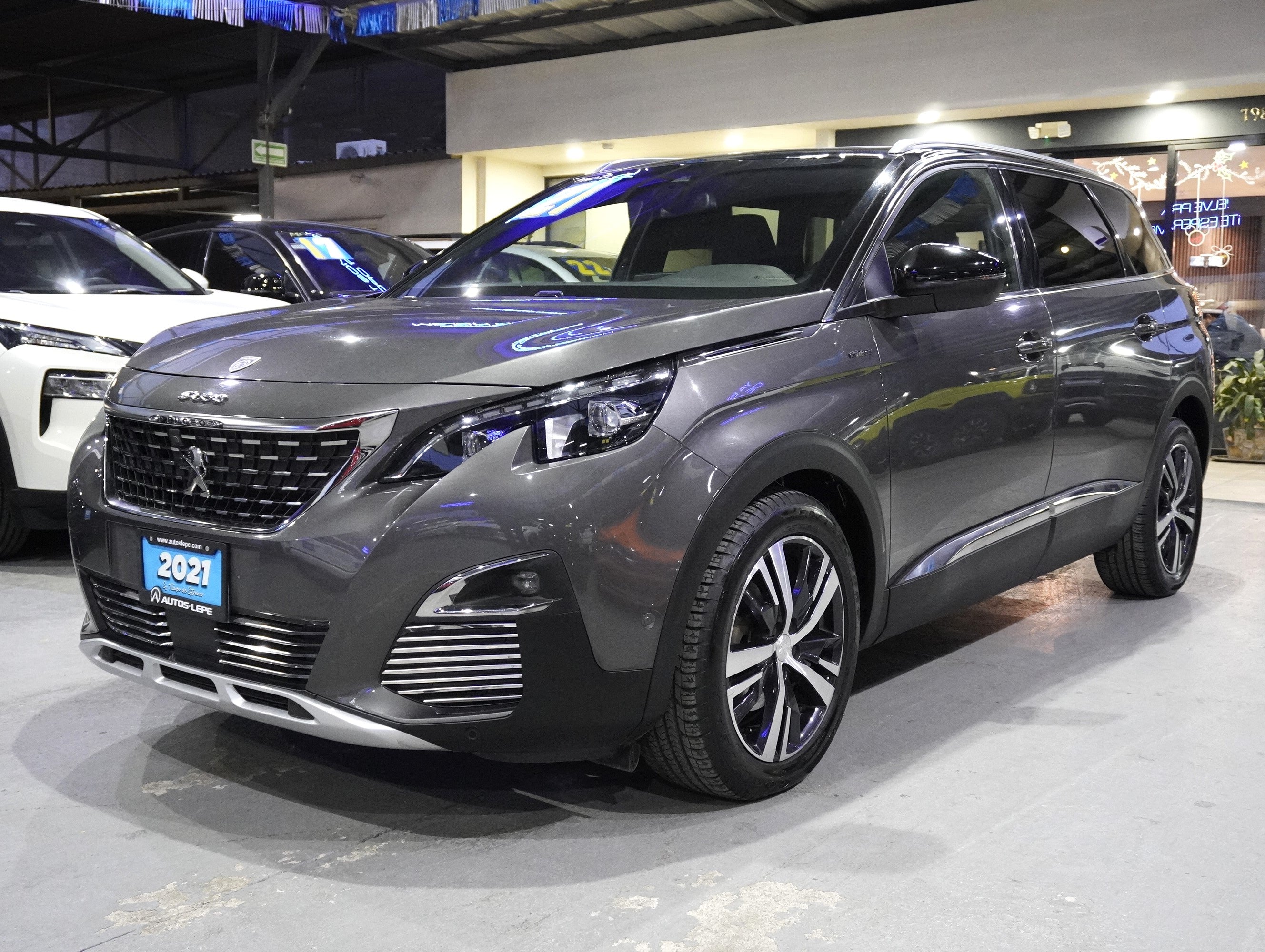 Peugeot 5008 Allure Pack 2021 🚙✨