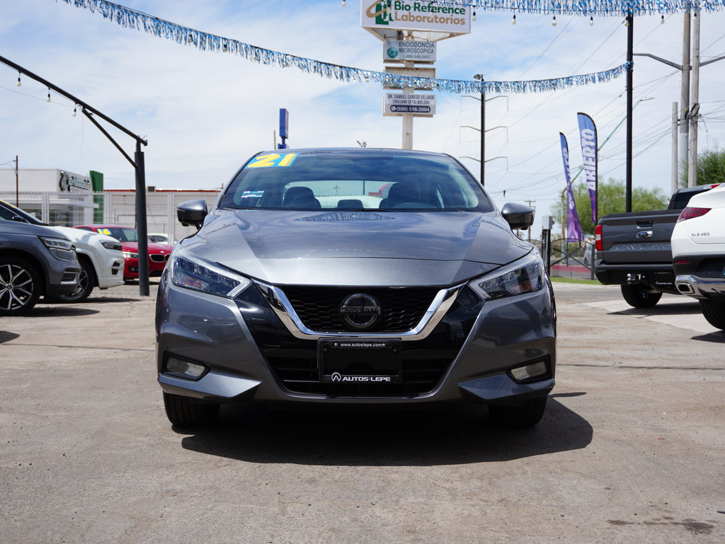 Nissan Versa Platinum 2021 Nacional