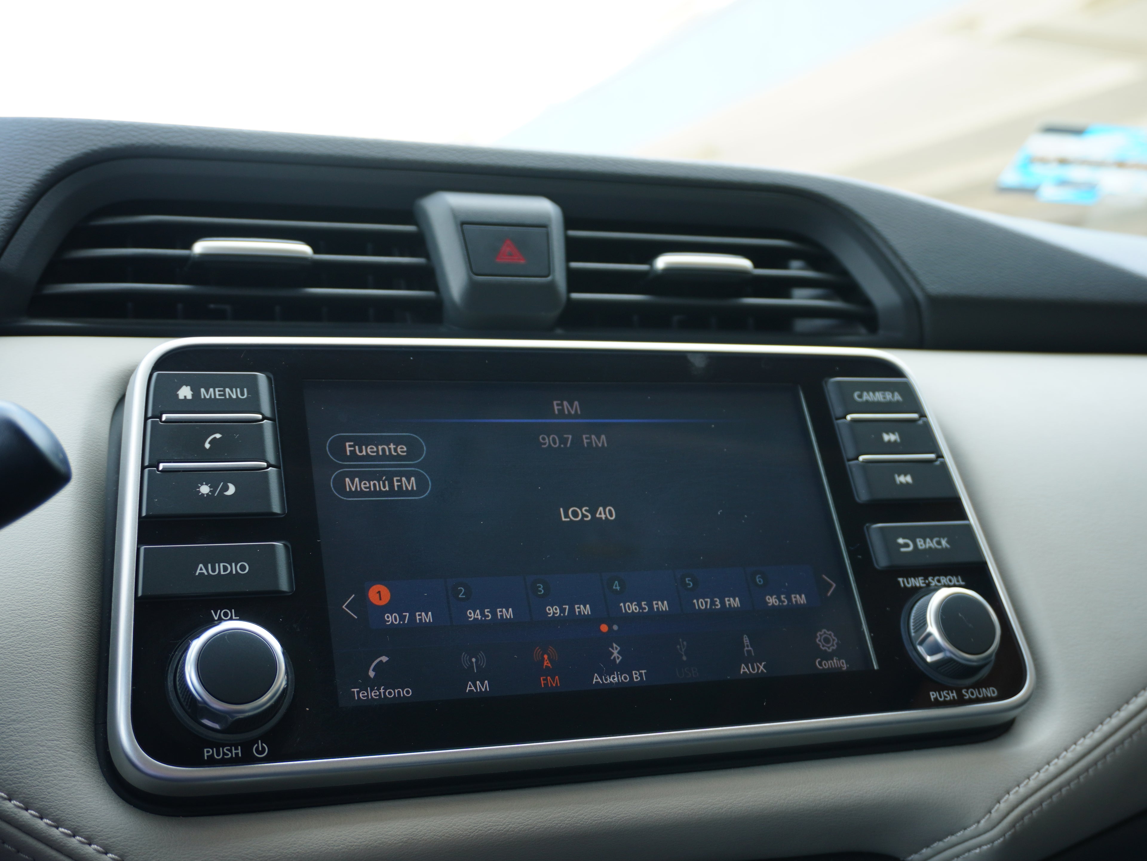 Nissan Versa Platinum 2021 Nacional