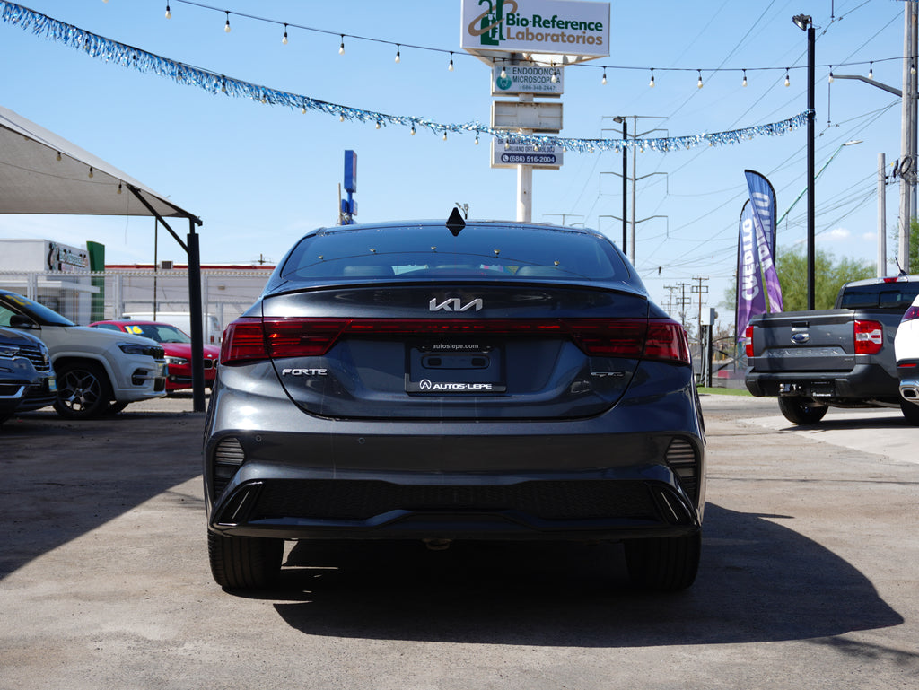 KIA Forte GT Line 2022 Nacional