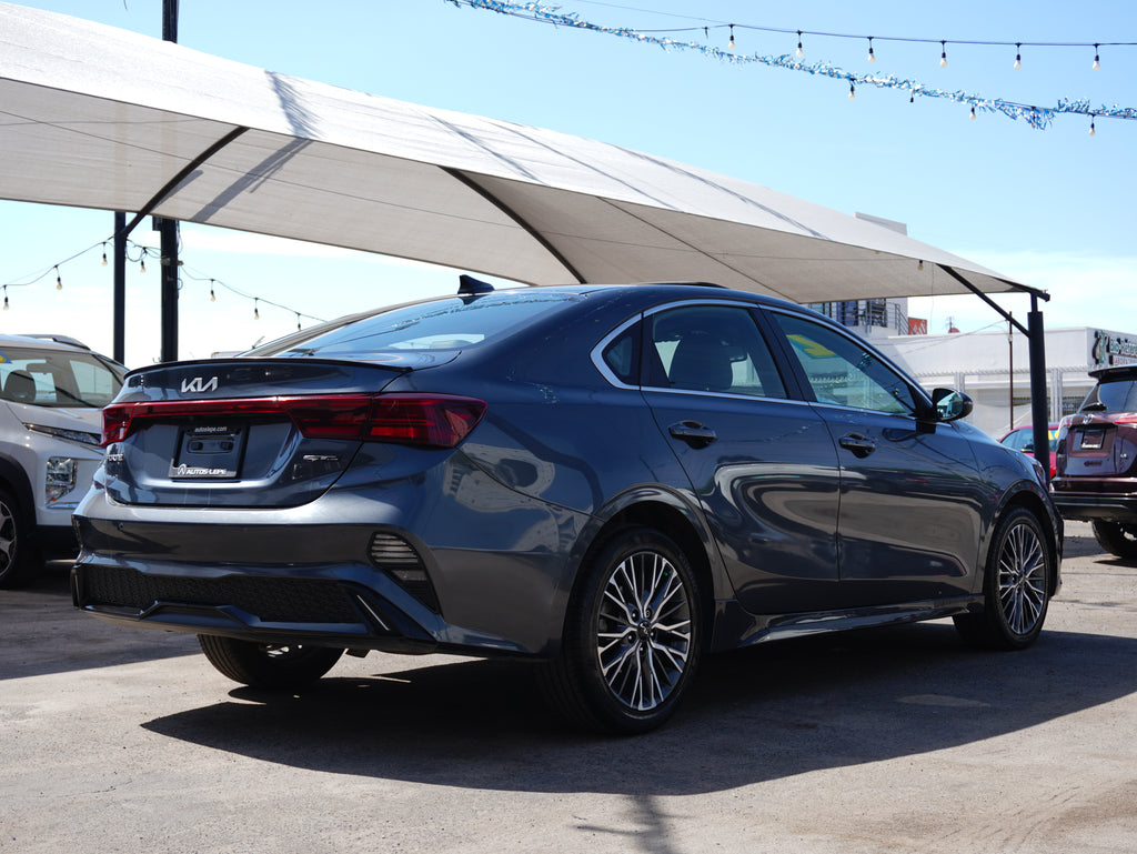 KIA Forte GT Line 2022 Nacional