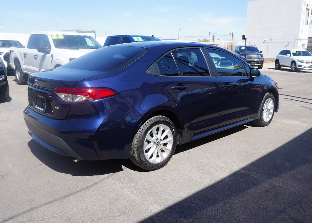 Toyota Corolla LE 2022