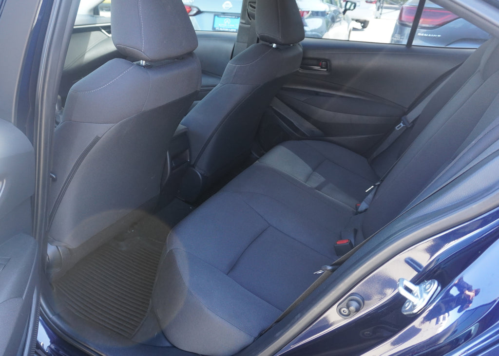 Toyota Corolla LE 2022