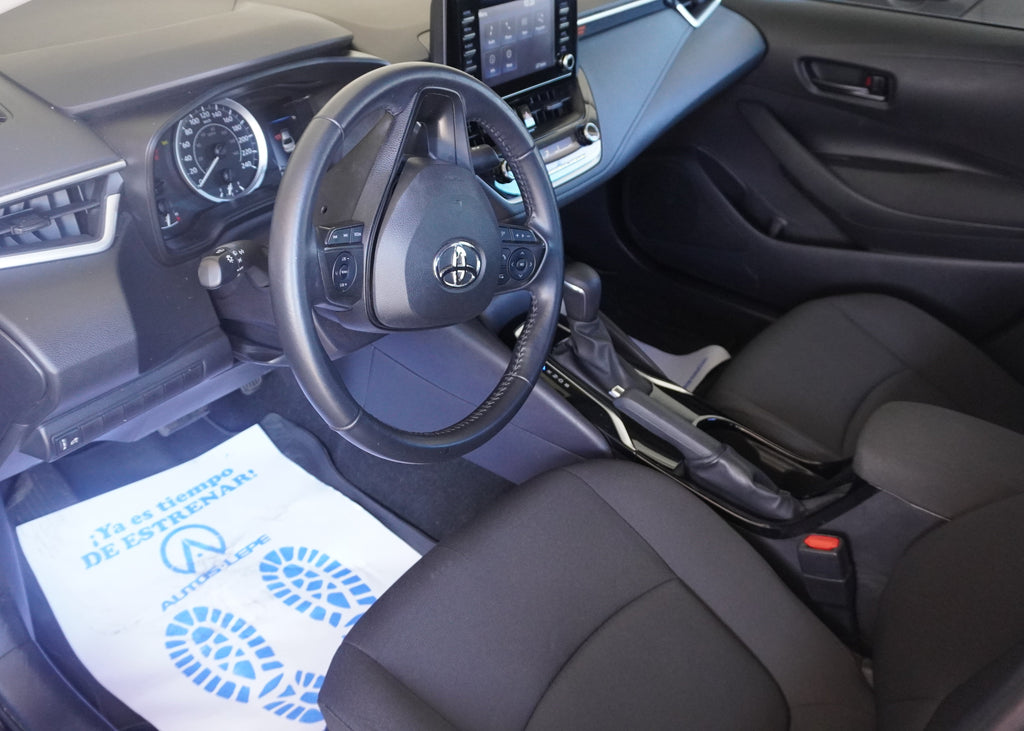 Toyota Corolla LE 2022
