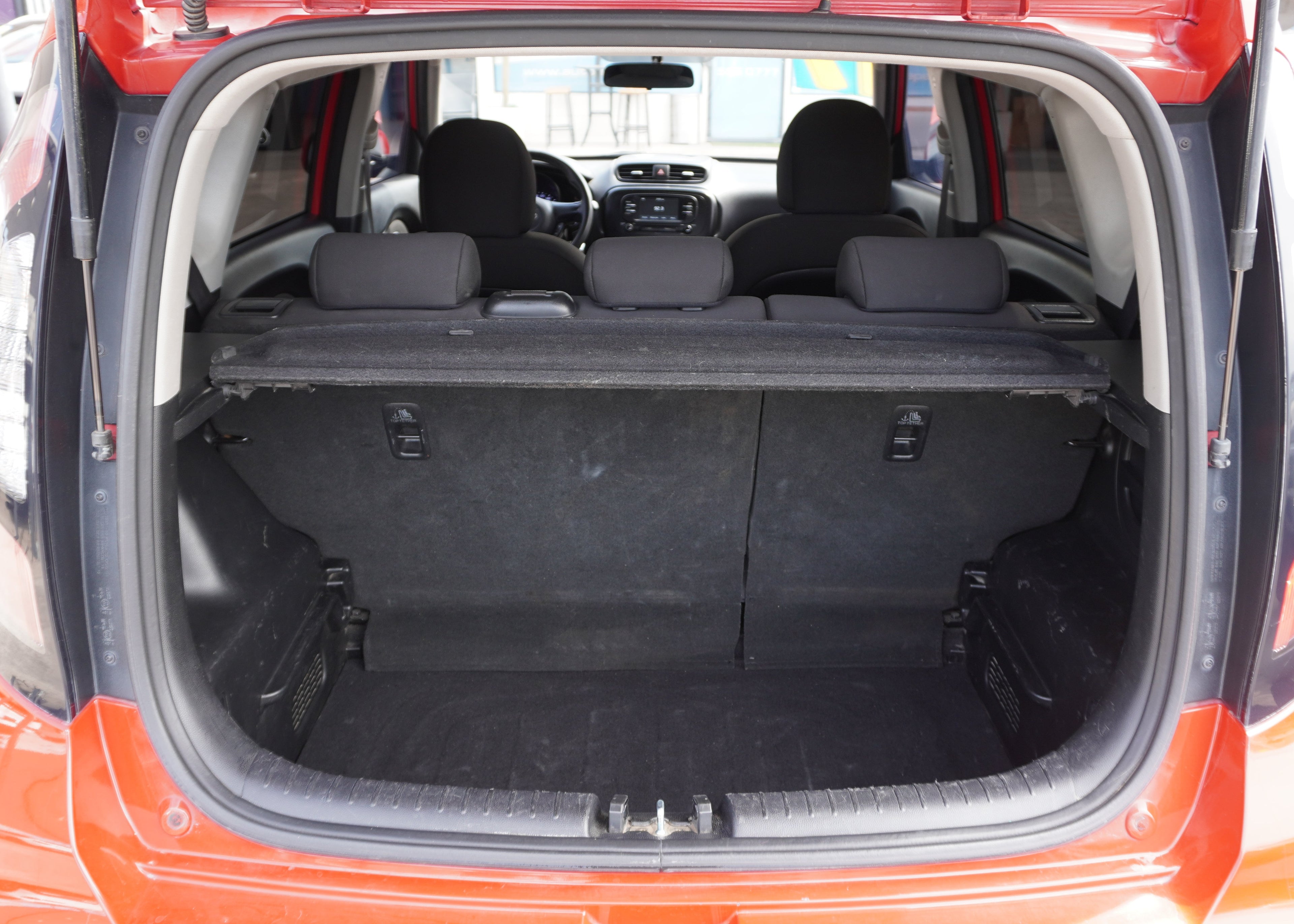 Kia Soul LX 2020 (Manual)