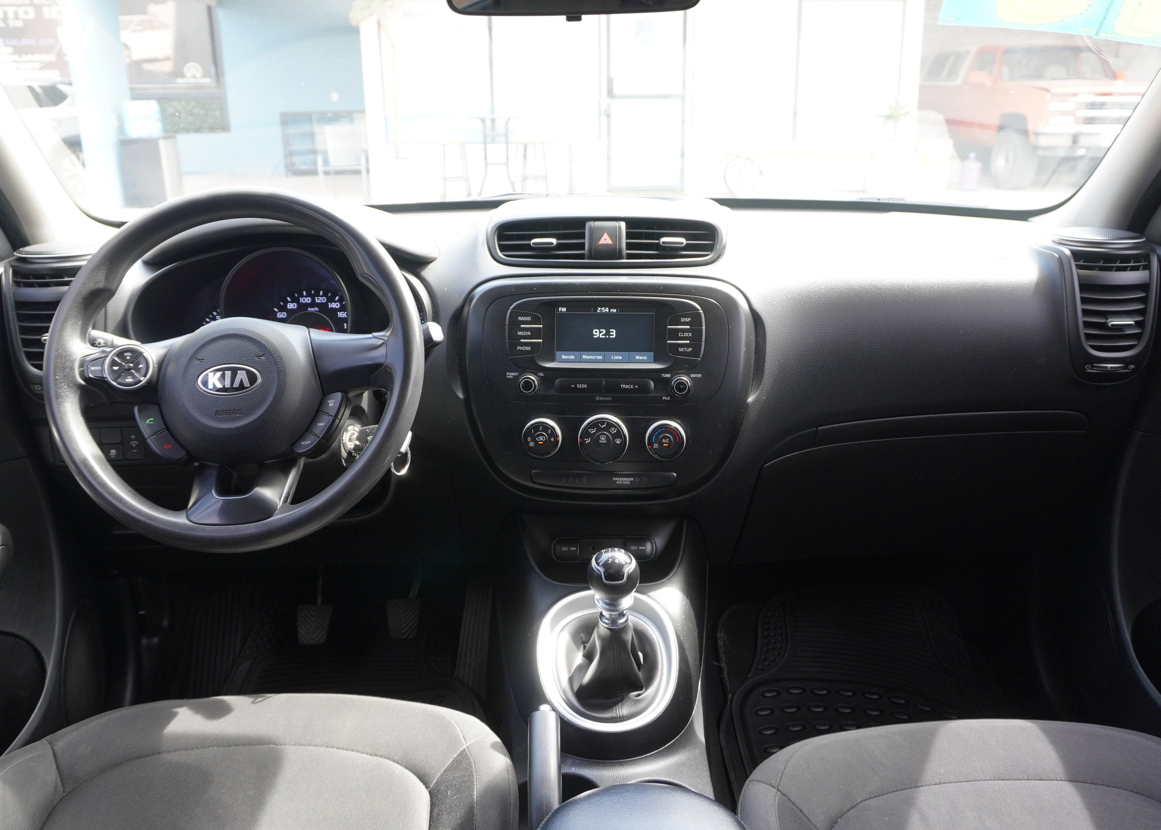 Kia Soul LX 2020 (Manual)