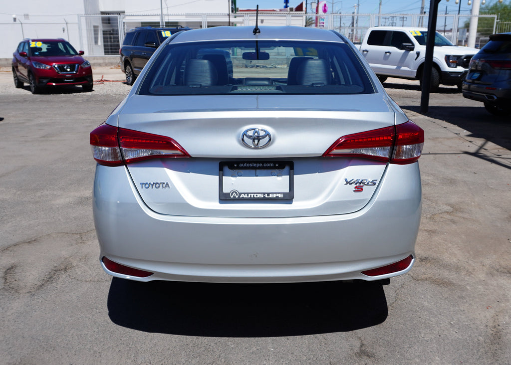 Toyota Yaris S 2021