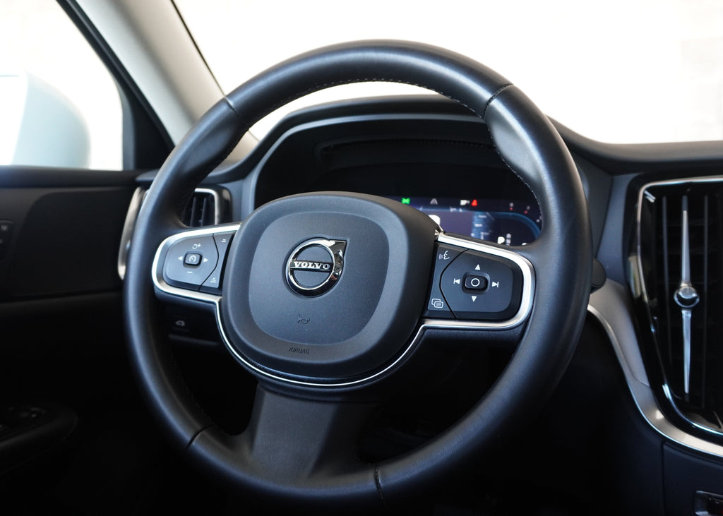 Volvo S60 Plus 2023