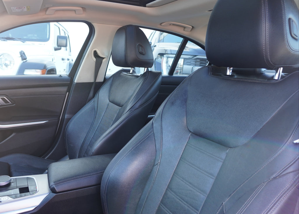 BMW 330e 2022
