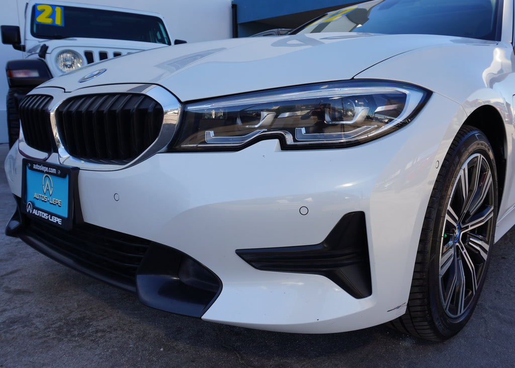 BMW 330e 2022