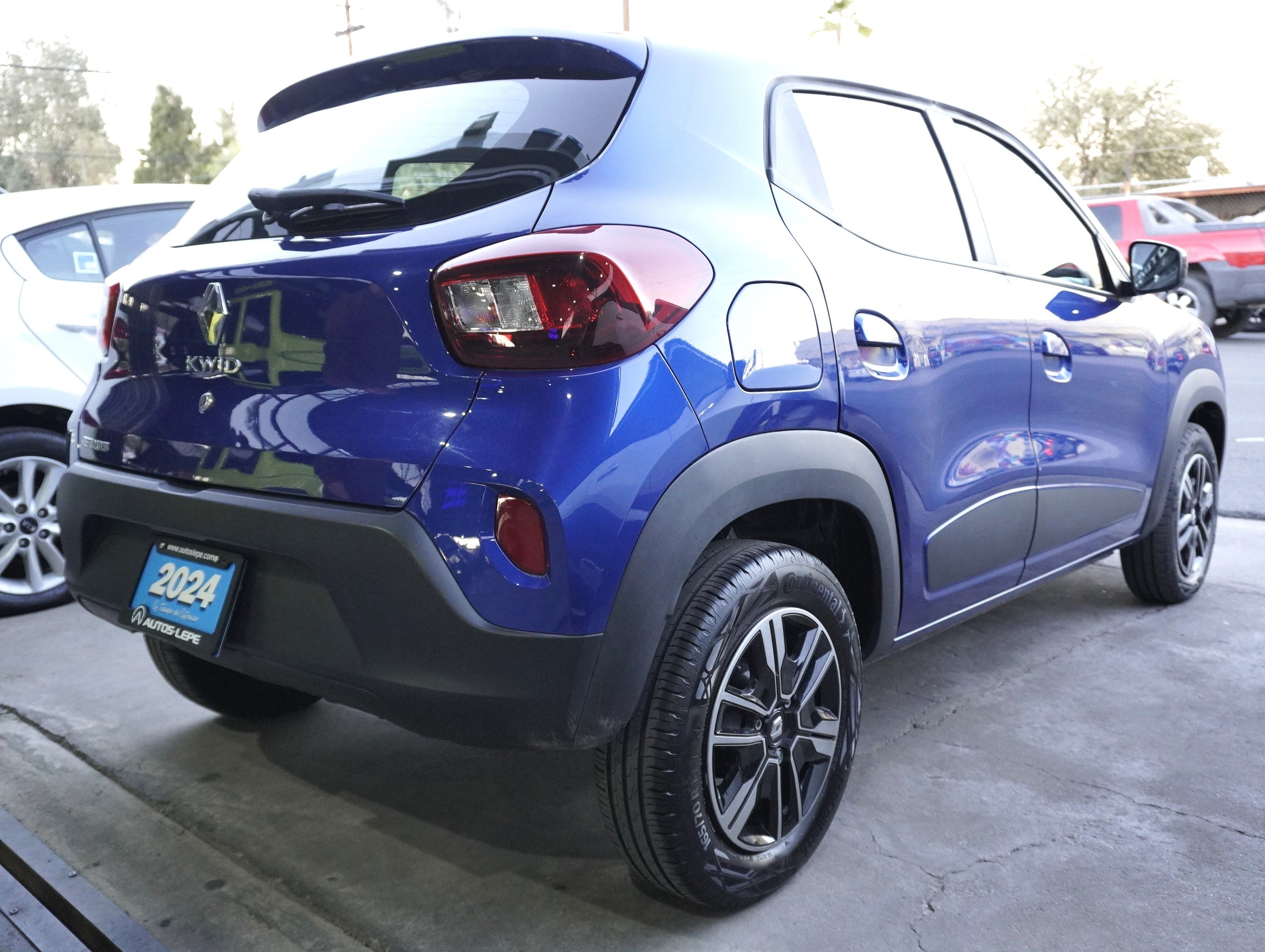 Renault Kwid Iconic 2024 🚗✨