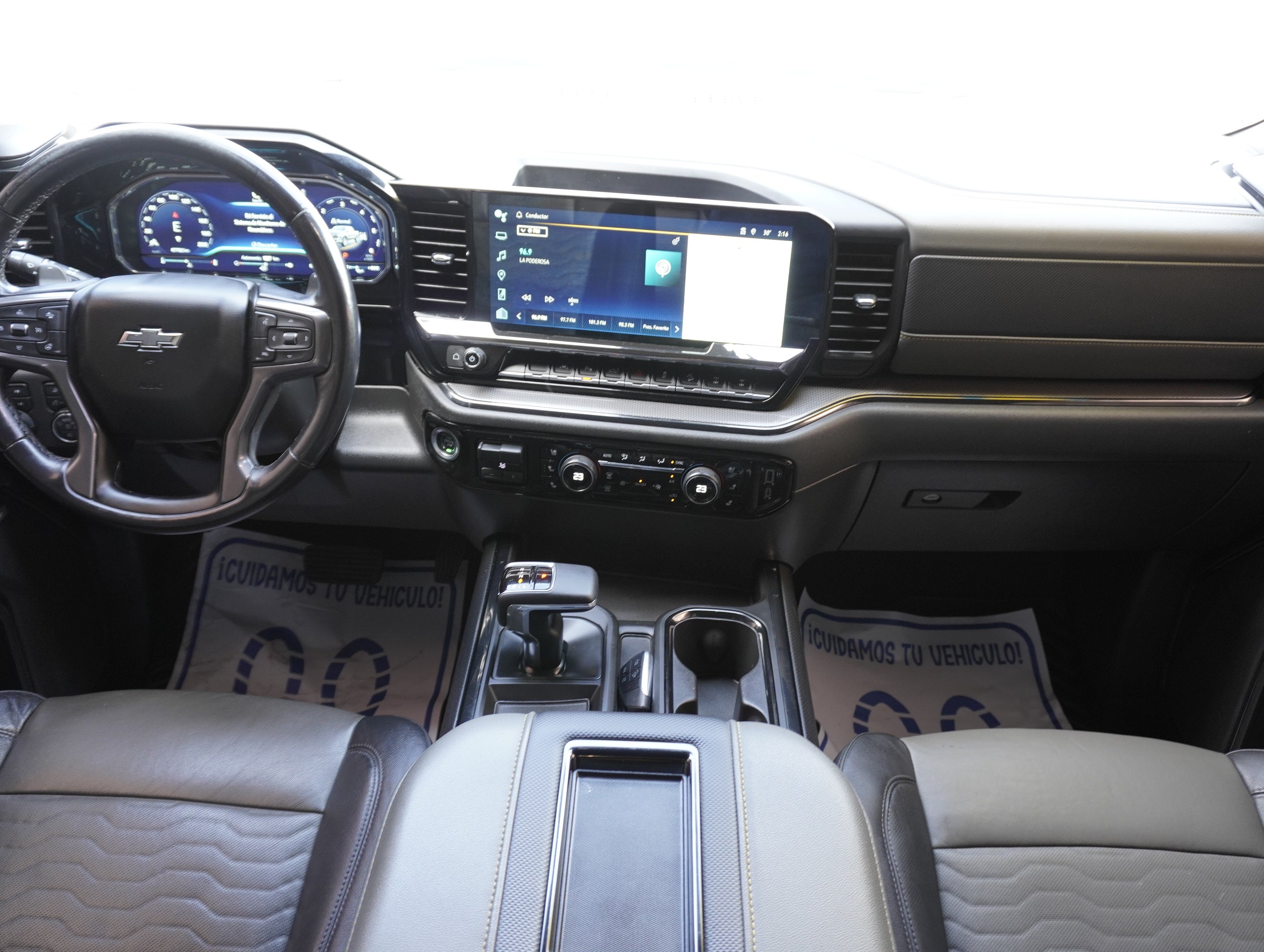 Chevrolet Cheyenne ZR2 2022