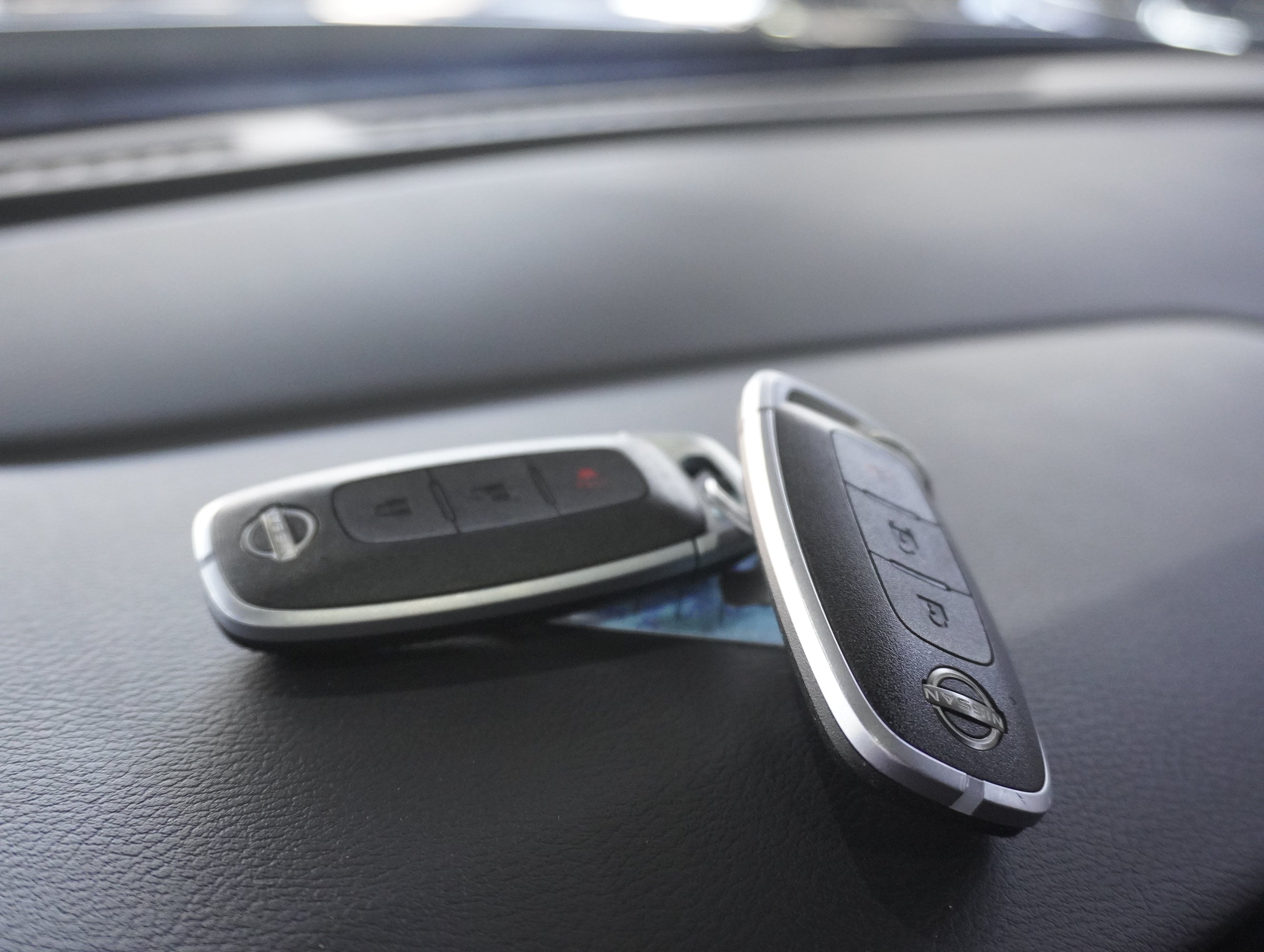 Nissan Kicks Play Advance CVT 2025 🚙✨